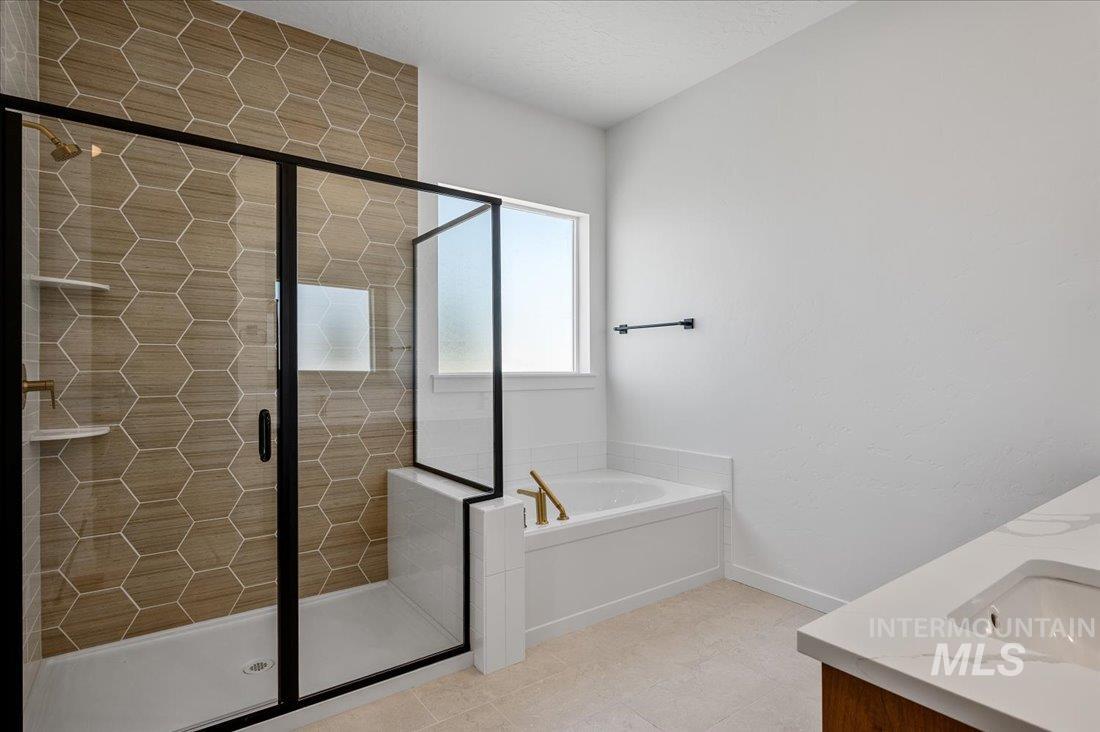 5182 W River Oaks Dr, Meridian, Idaho 83646, 4 Bedrooms, 3 Bathrooms, Residential For Sale, Price $719,000,MLS 98975024