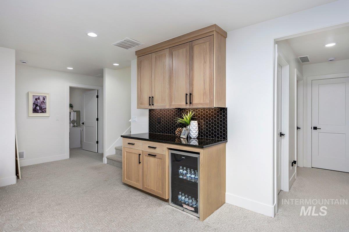 1046 Northridge Way, Kimberly, Idaho 83341, 5 Bedrooms, 3 Bathrooms, Residential For Sale, Price $725,000,MLS 98975025