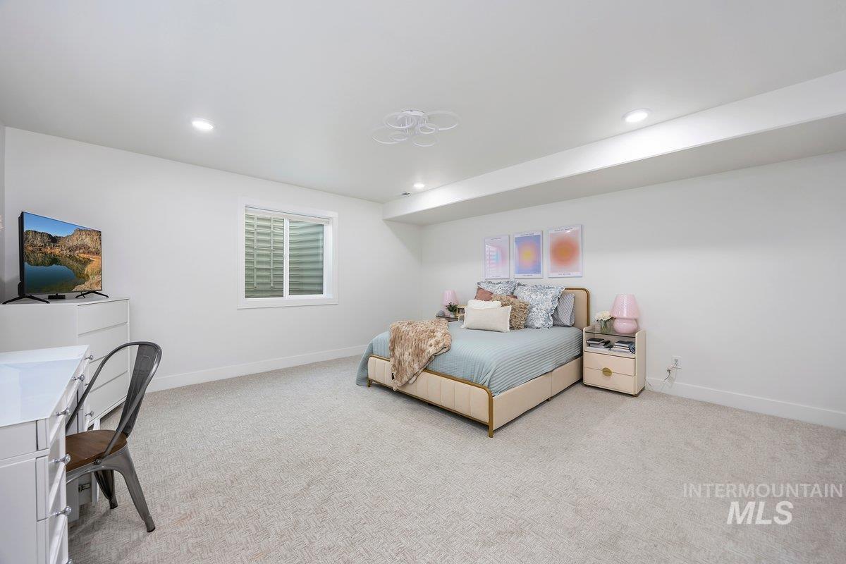 1046 Northridge Way, Kimberly, Idaho 83341, 5 Bedrooms, 3 Bathrooms, Residential For Sale, Price $725,000,MLS 98975025