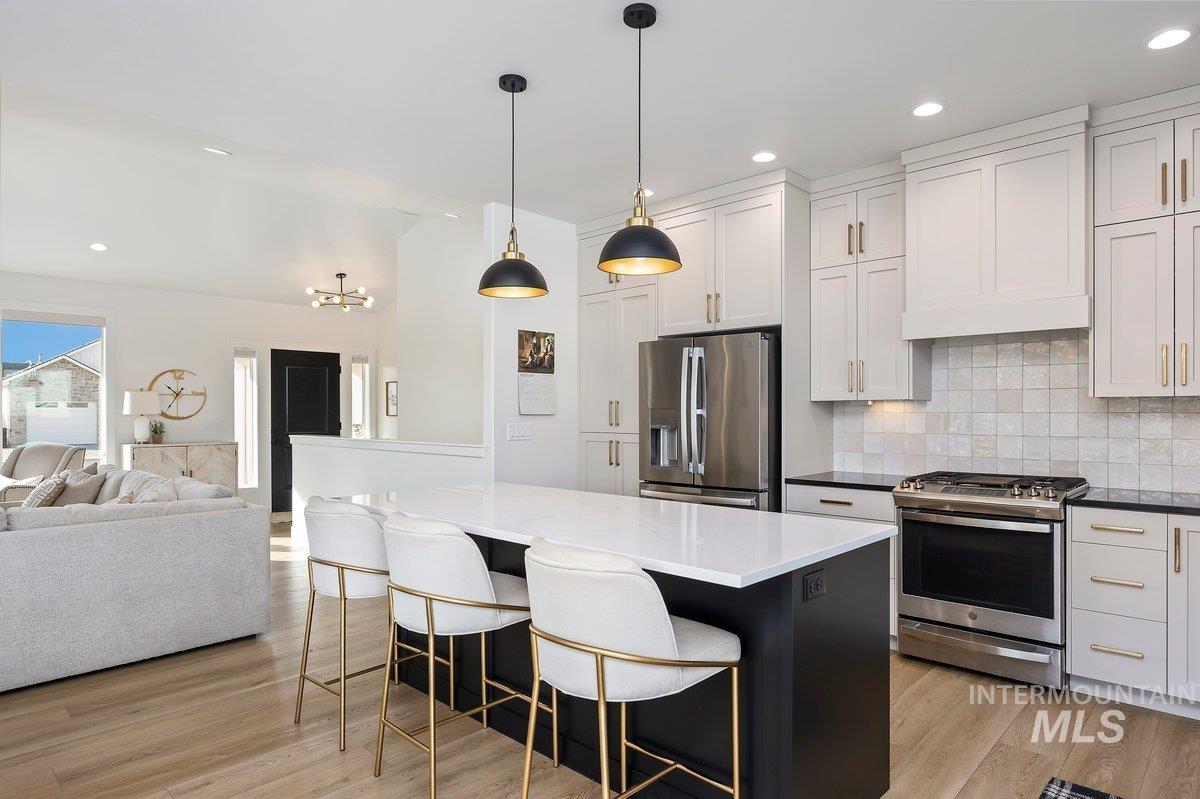 1046 Northridge Way, Kimberly, Idaho 83341, 5 Bedrooms, 3 Bathrooms, Residential For Sale, Price $725,000,MLS 98975025