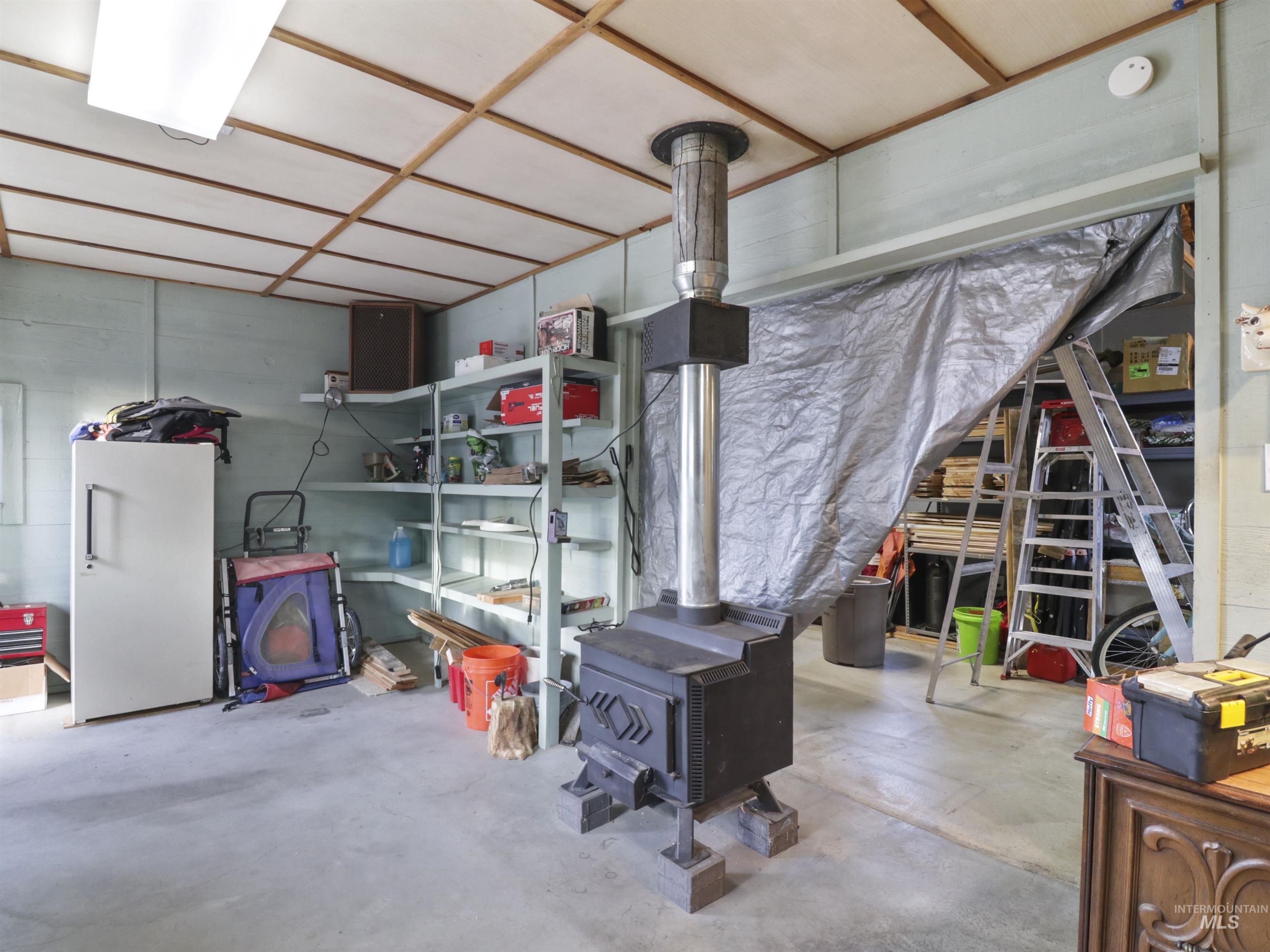 241 W Idaho Avenue, Meridian, Idaho 83642, 2 Bedrooms, 1 Bathroom, Residential For Sale, Price $385,000,MLS 98975026