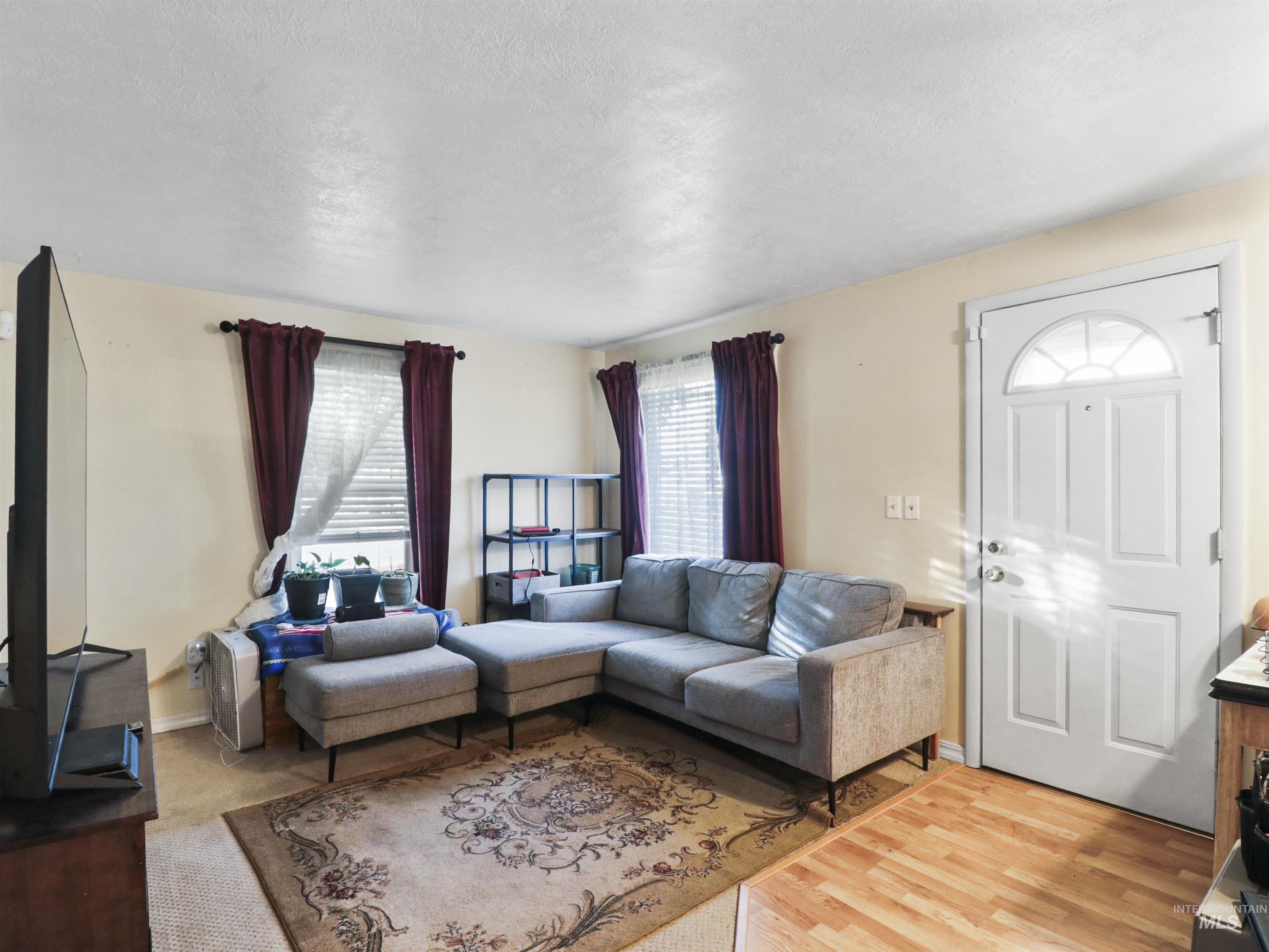 241 W Idaho Avenue, Meridian, Idaho 83642, 2 Bedrooms, 1 Bathroom, Residential For Sale, Price $385,000, 98975026