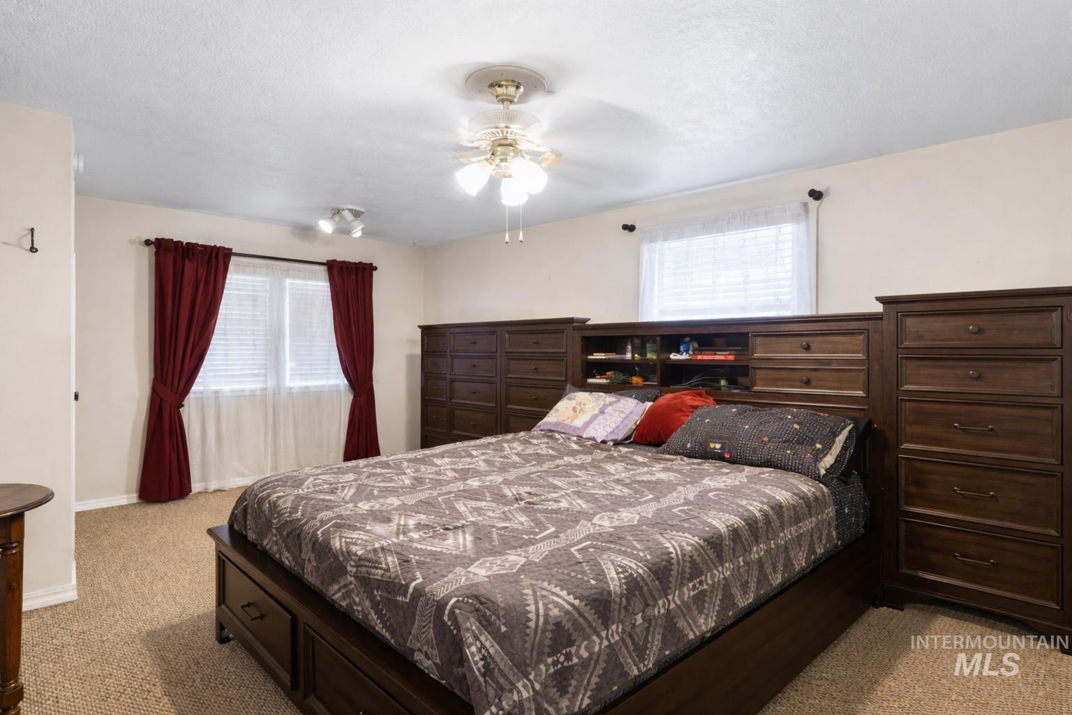 241 W Idaho Avenue, Meridian, Idaho 83642, 2 Bedrooms, 1 Bathroom, Residential For Sale, Price $385,000,MLS 98975026