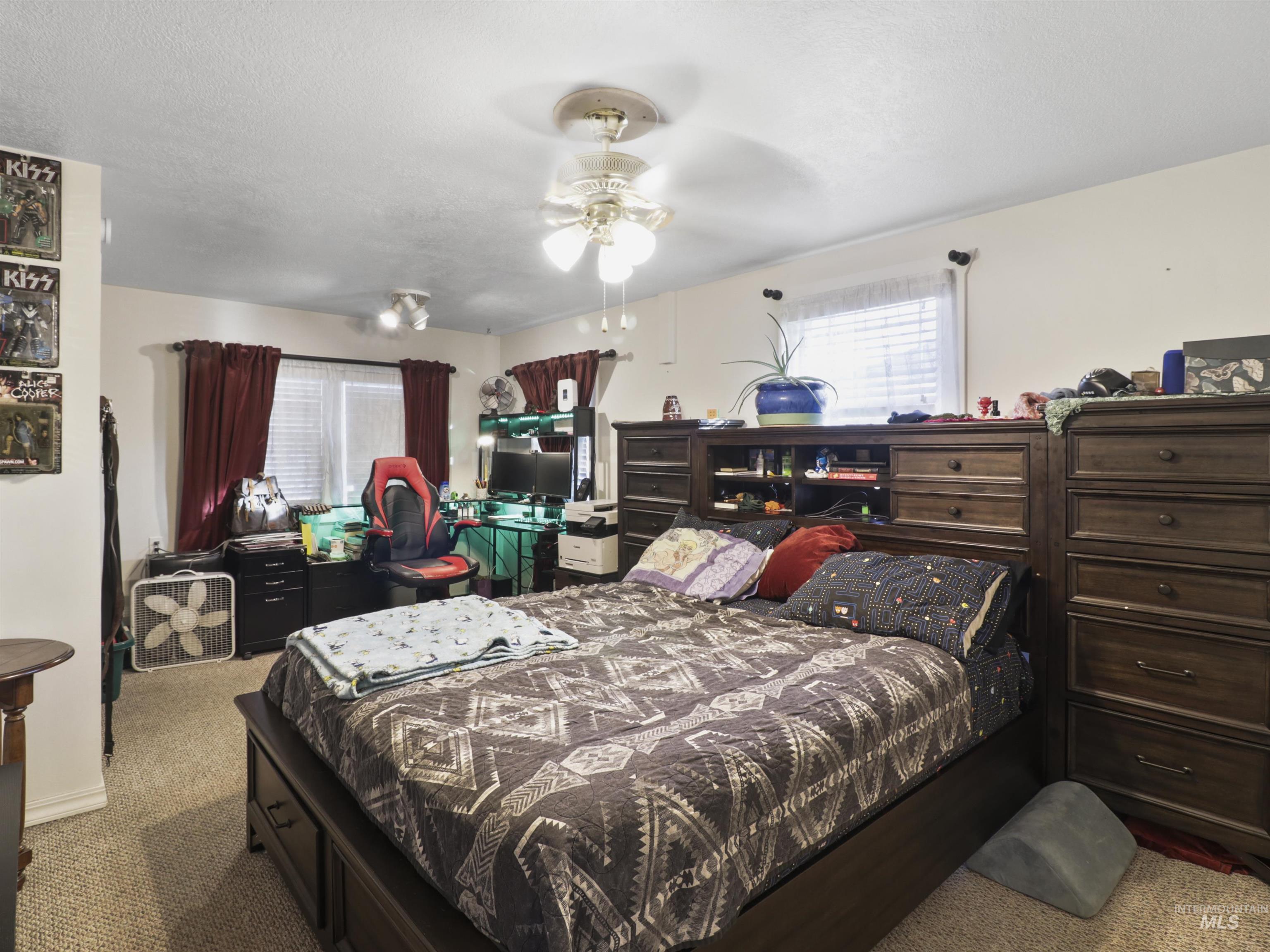 241 W Idaho Avenue, Meridian, Idaho 83642, 2 Bedrooms, 1 Bathroom, Residential For Sale, Price $385,000, 98975026