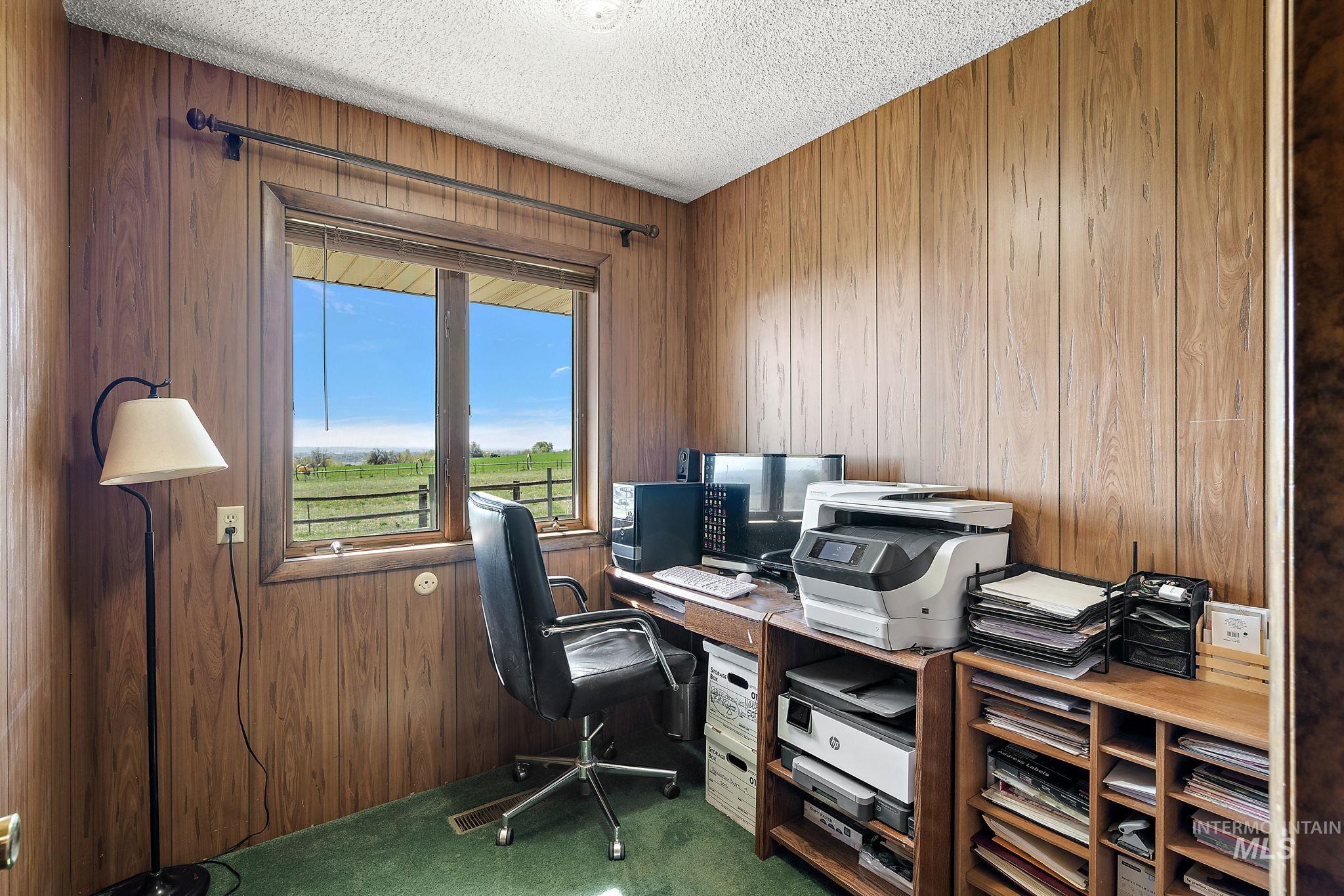 4371 N Grandview Lane B, Ontario, Oregon 97914, 3 Bedrooms, 2.5 Bathrooms, Farm & Ranch For Sale, Price $639,000,MLS 98975027