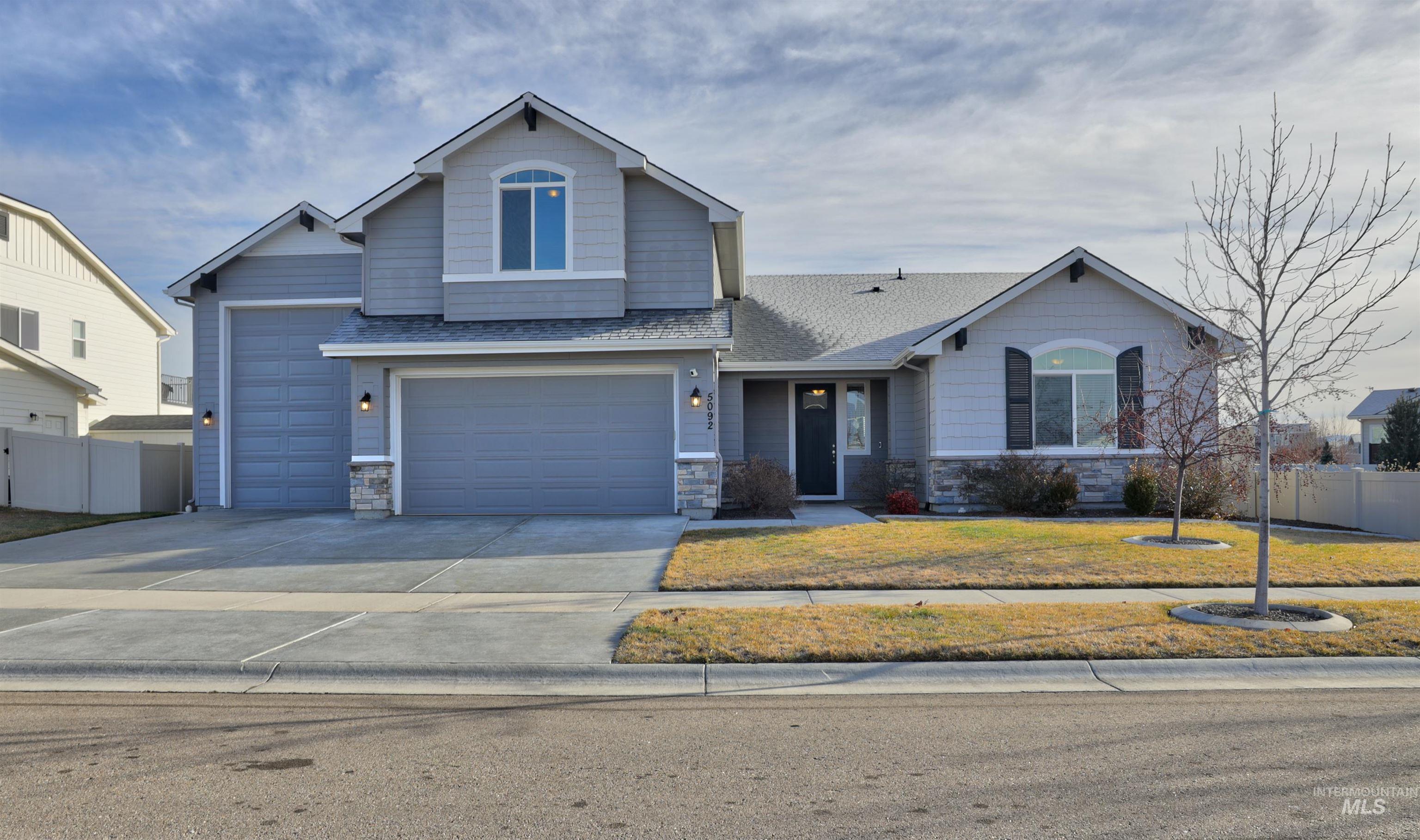 5092 N Cunard Way, Meridian, Idaho 83646, 3 Bedrooms, 2.5 Bathrooms, Residential For Sale, Price $769,000,MLS 98975030