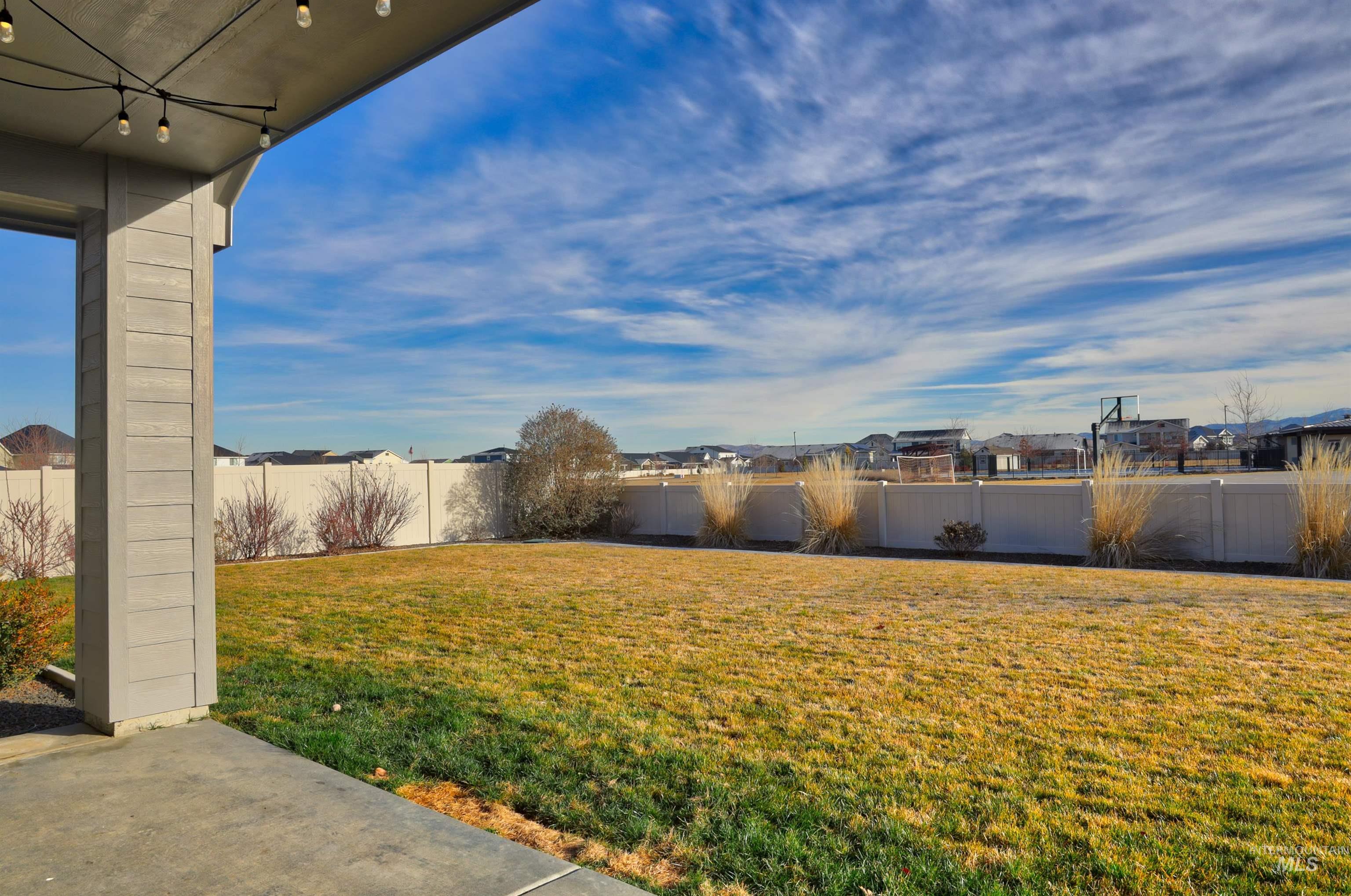 5092 N Cunard Way, Meridian, Idaho 83646, 3 Bedrooms, 2.5 Bathrooms, Residential For Sale, Price $769,000,MLS 98975030