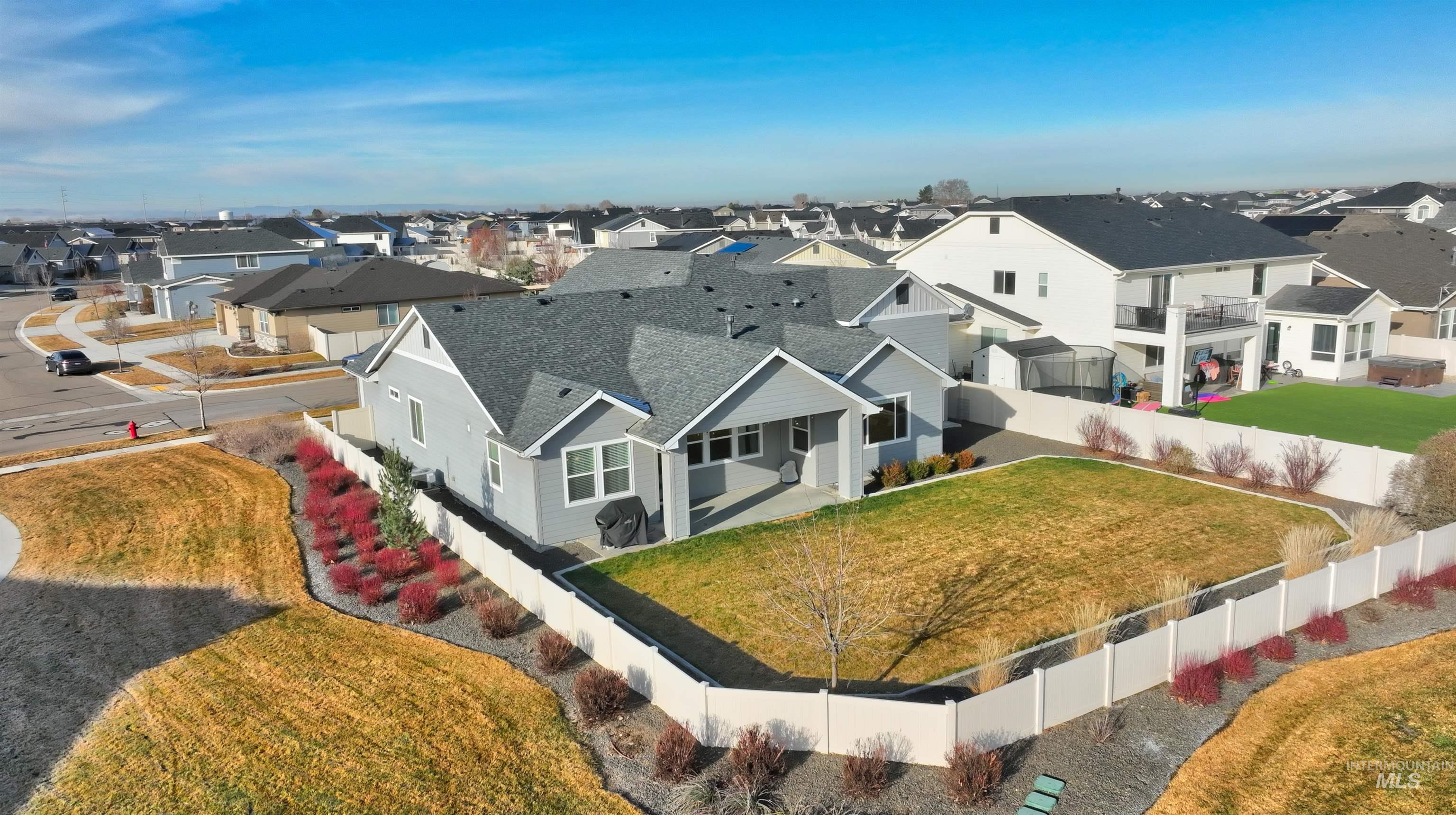 5092 N Cunard Way, Meridian, Idaho 83646, 3 Bedrooms, 2.5 Bathrooms, Residential For Sale, Price $769,000,MLS 98975030