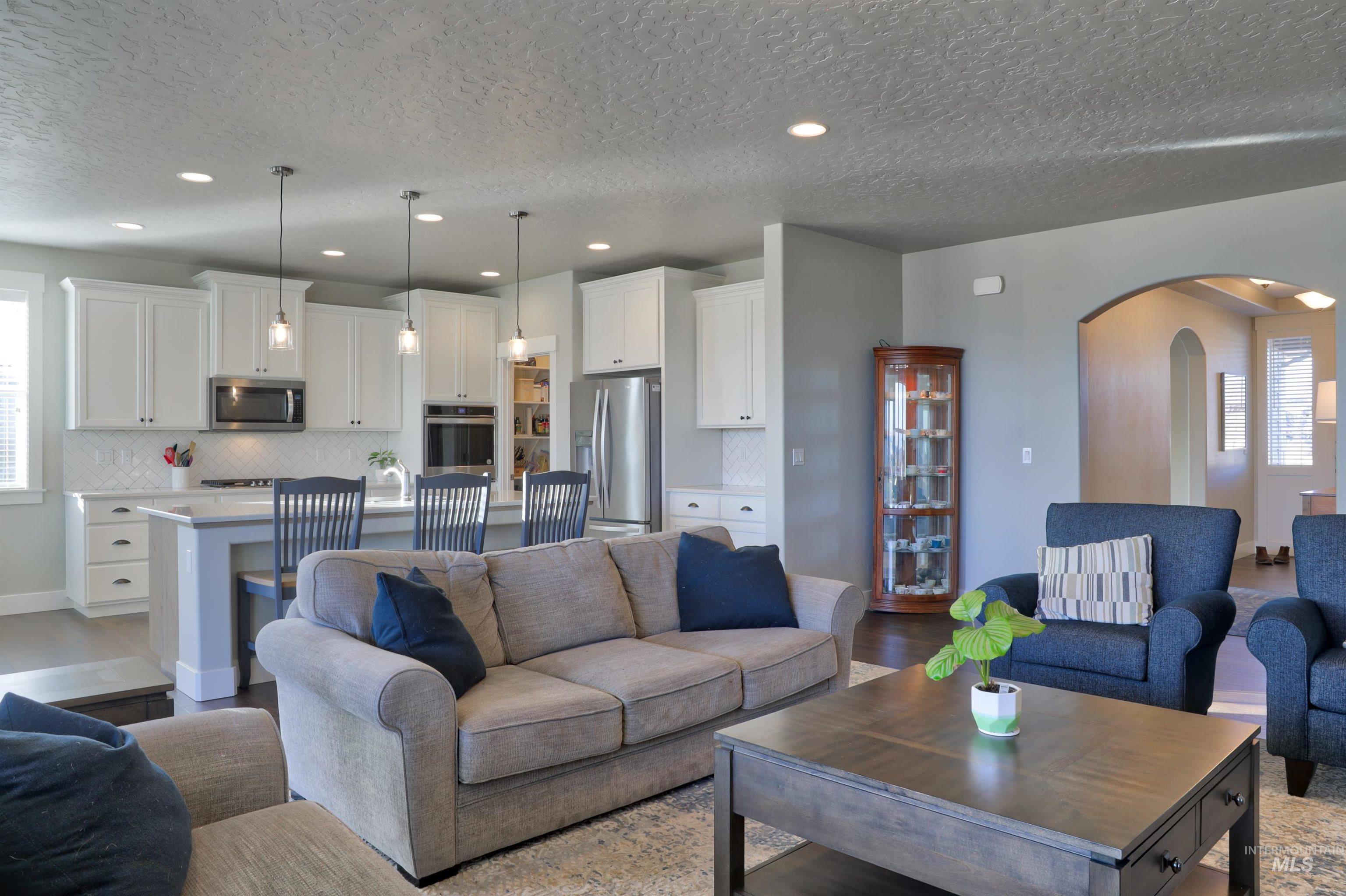 5092 N Cunard Way, Meridian, Idaho 83646, 3 Bedrooms, 2.5 Bathrooms, Residential For Sale, Price $769,000,MLS 98975030