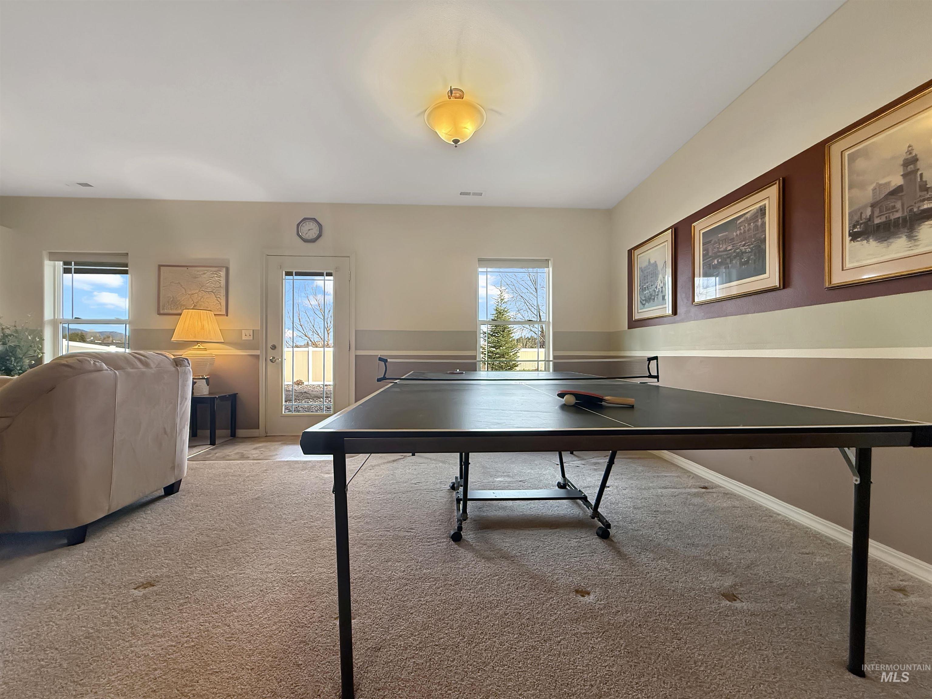 420 Summit, Moscow, Idaho 83843, 4 Bedrooms, 3.5 Bathrooms, Residential For Sale, Price $709,000,MLS 98975035