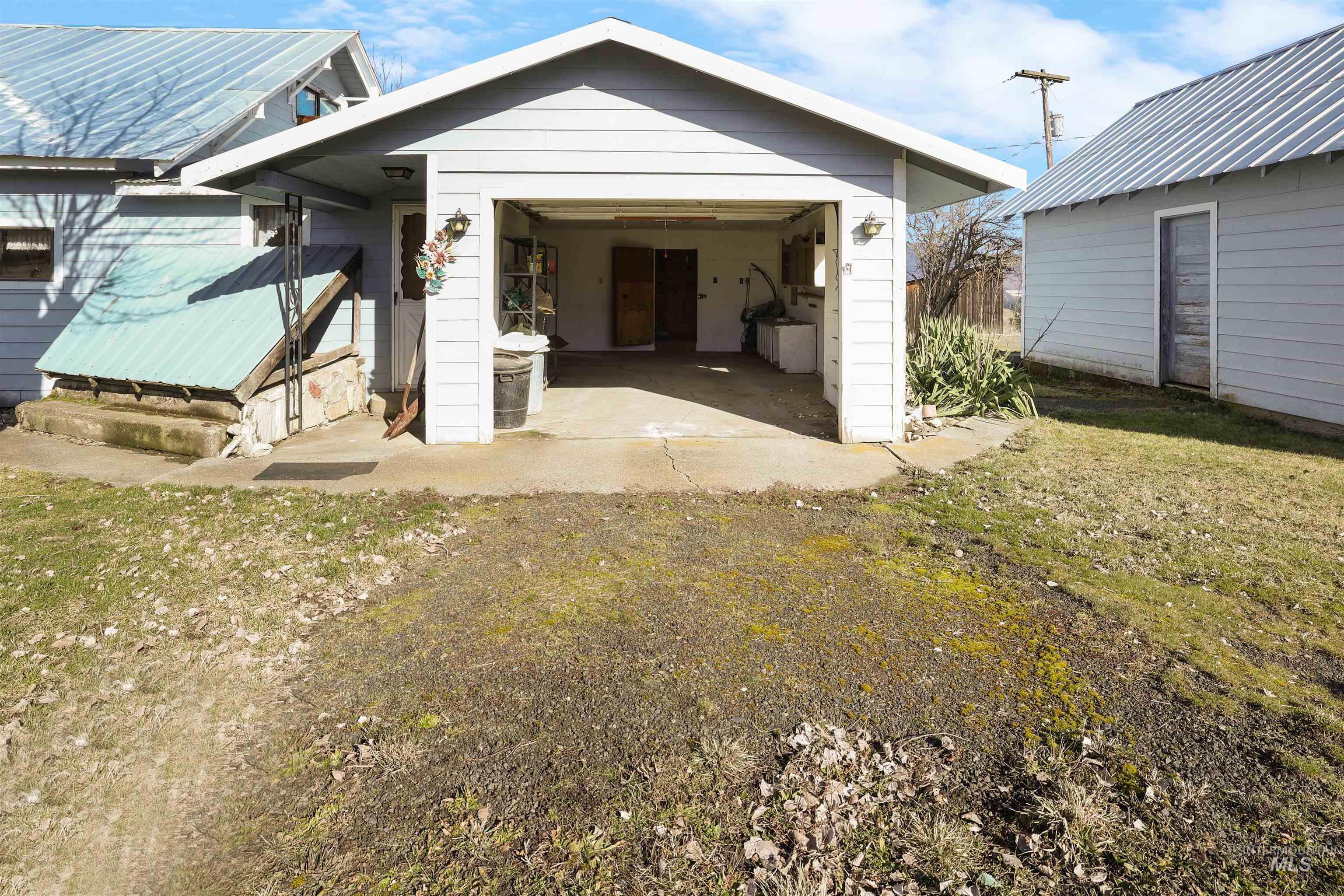 216 Ulmer Road, Kooskia, Idaho 83539, 3 Bedrooms, 1.5 Bathrooms, Farm & Ranch For Sale, Price $2,500,000,MLS 98975036