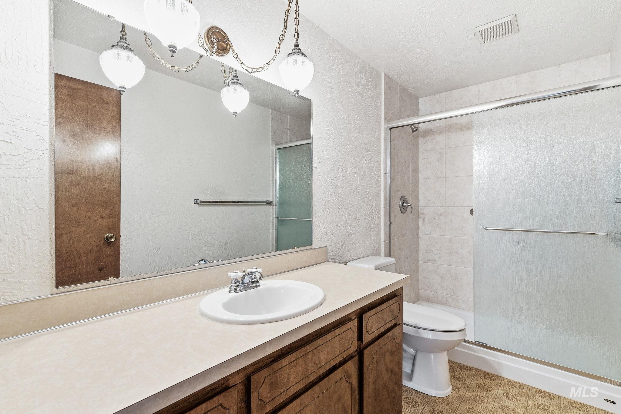 2005 Ram Court, Nampa, Idaho 83651, 3 Bedrooms, 2 Bathrooms, Residential For Sale, Price $365,000, 98975038