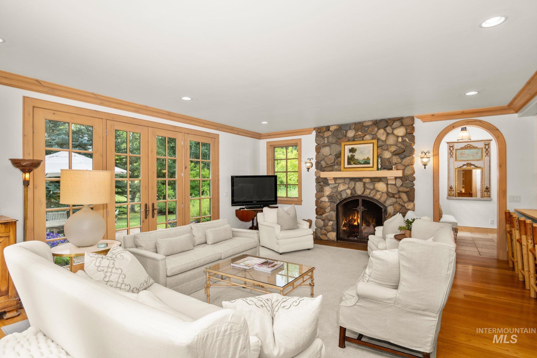 7 Rose Ct, Sun Valley, Idaho 83353, 5 Bedrooms, 5.5 Bathrooms, Residential For Sale, Price $5,995,000,MLS 98975039