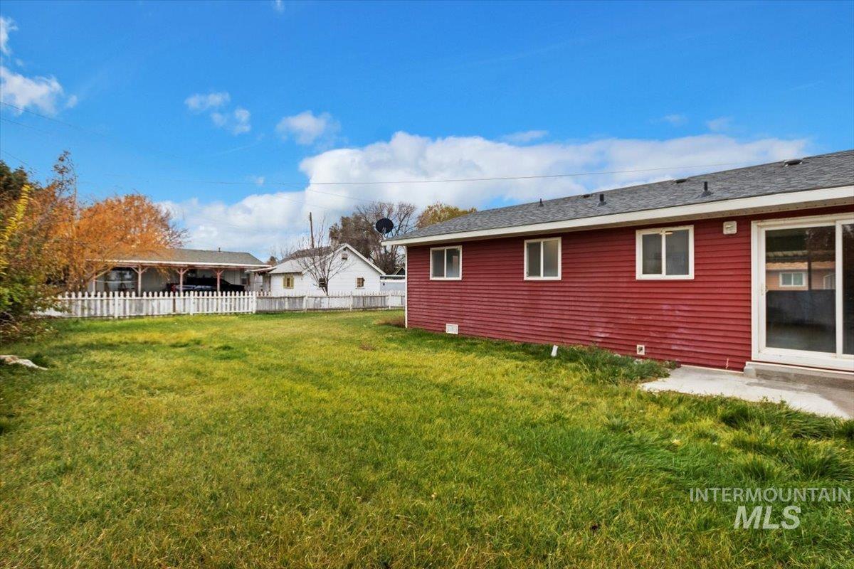 340 Taylor St., Twin Falls, Idaho 83301, 2 Bedrooms, 1 Bathroom, Residential Income For Sale, Price $449,900,MLS 98975040