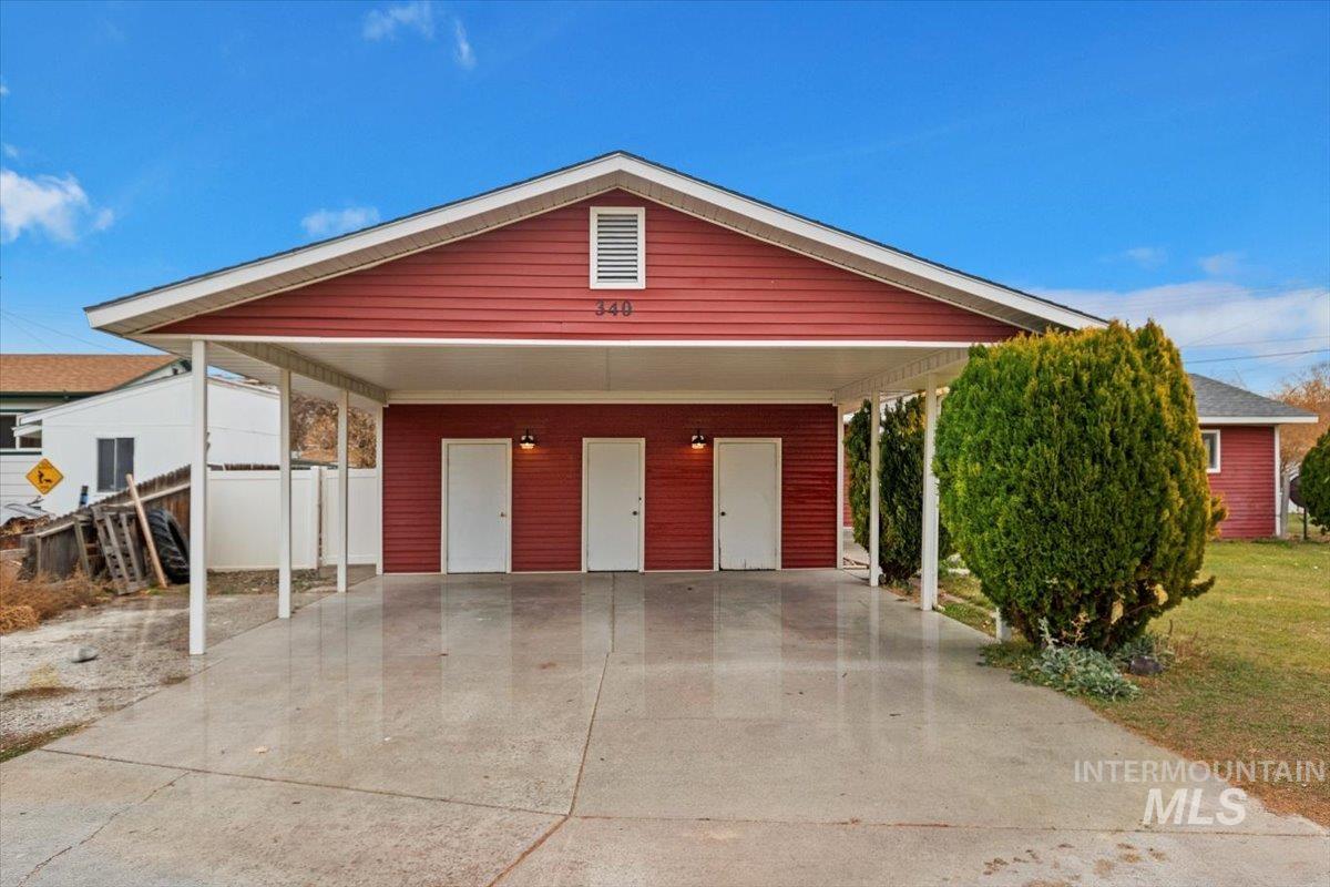 340 Taylor St., Twin Falls, Idaho 83301, 2 Bedrooms, 1 Bathroom, Residential Income For Sale, Price $449,900,MLS 98975040