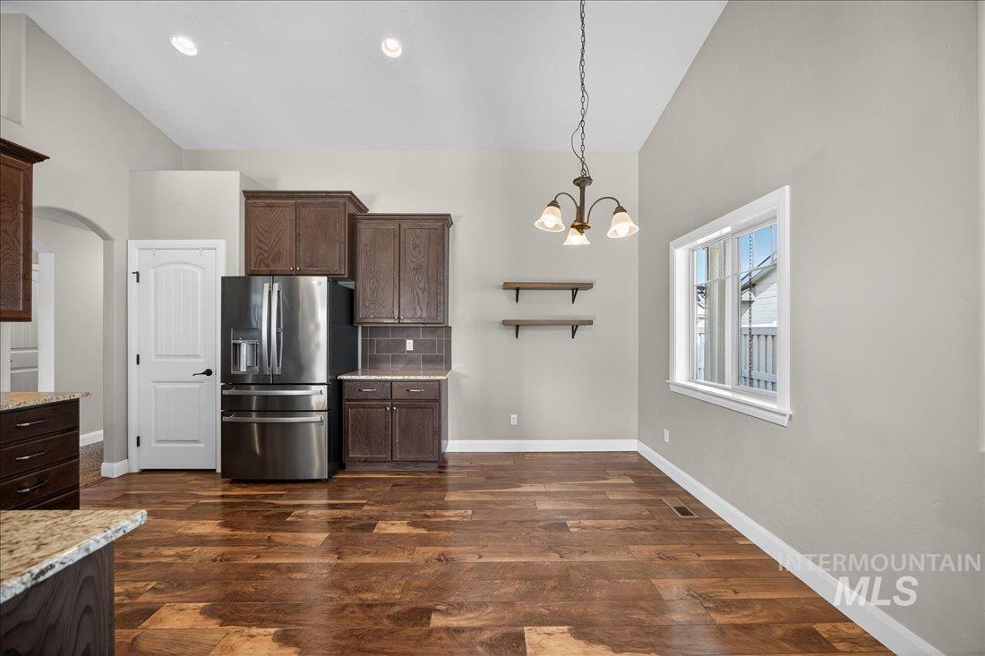 4951 W Torana, Meridian, Idaho 83646, 3 Bedrooms, 2 Bathrooms, Residential For Sale, Price $519,900,MLS 98975041