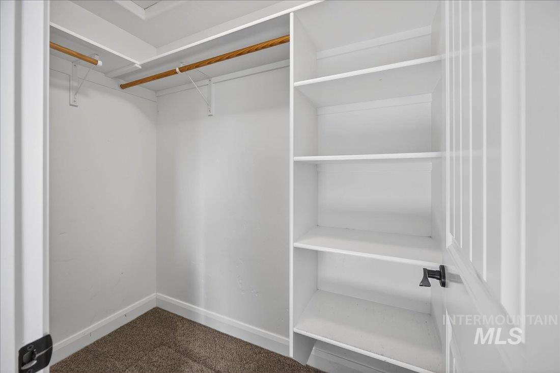 4951 W Torana, Meridian, Idaho 83646, 3 Bedrooms, 2 Bathrooms, Residential For Sale, Price $519,900,MLS 98975041