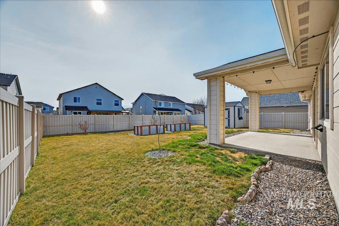 4951 W Torana, Meridian, Idaho 83646, 3 Bedrooms, 2 Bathrooms, Residential For Sale, Price $519,900,MLS 98975041