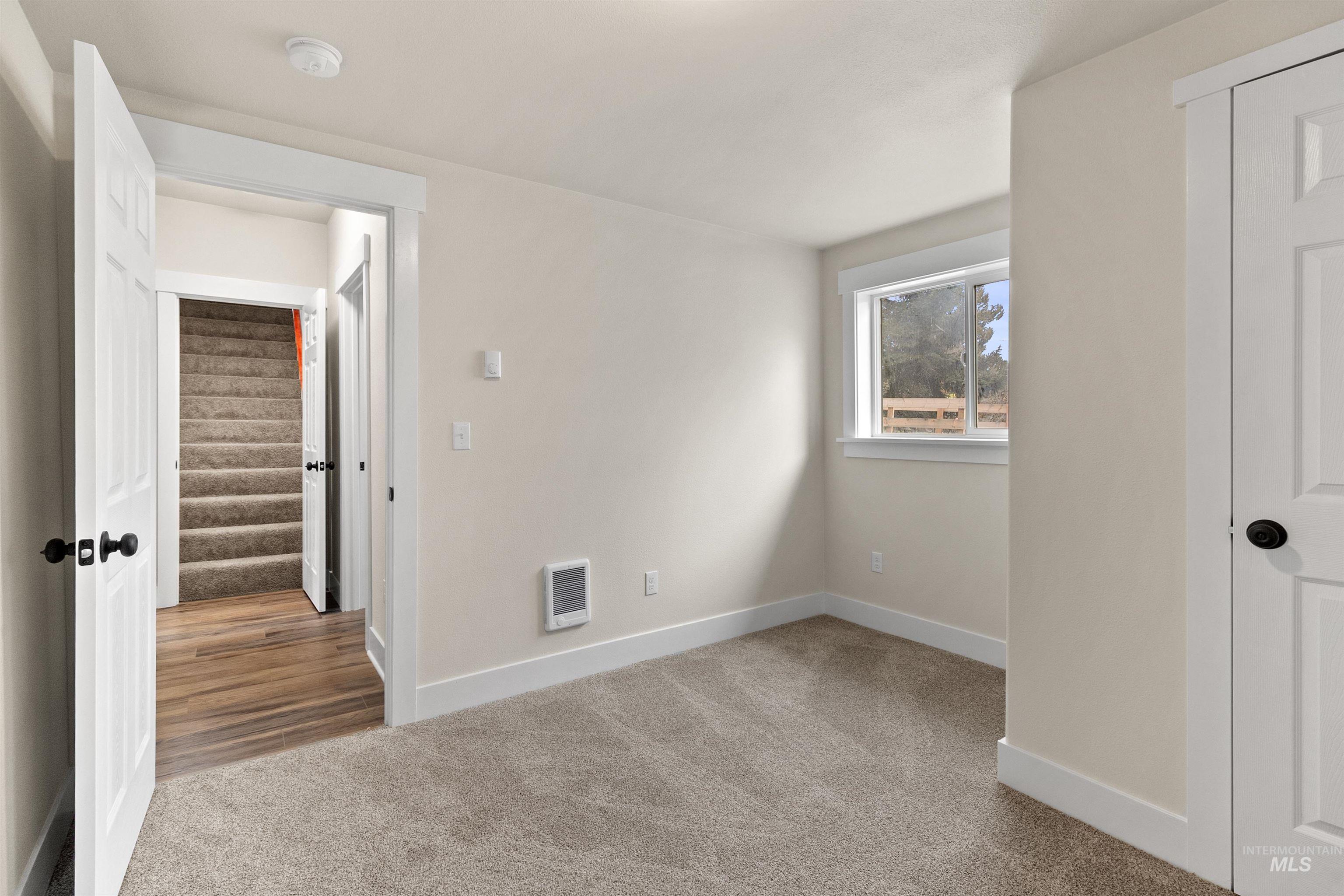 1605 E F Street, Moscow, Idaho 83843, 3 Bedrooms, 2 Bathrooms, Residential For Sale, Price $425,000,MLS 98975042