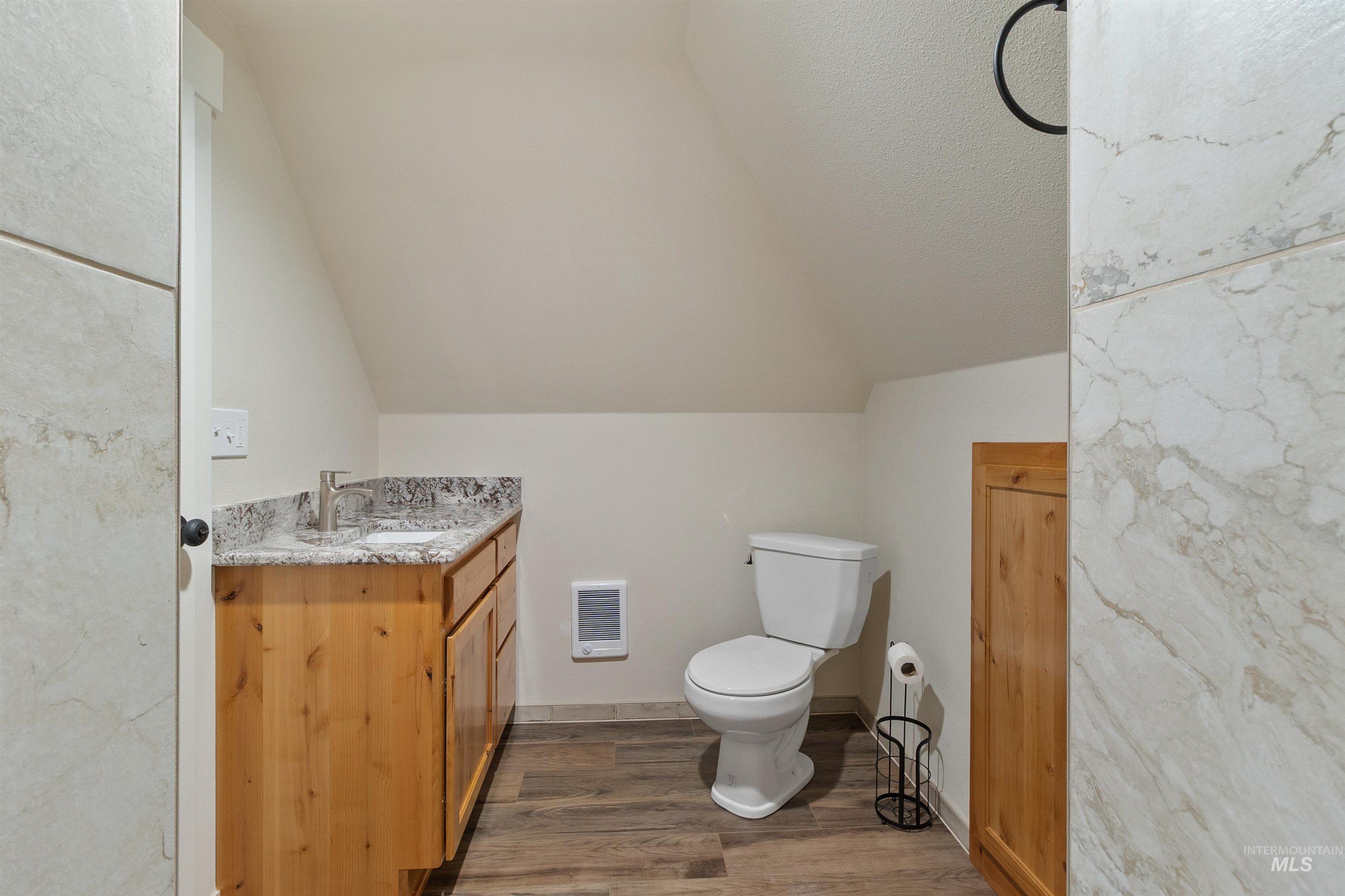 1605 E F Street, Moscow, Idaho 83843, 3 Bedrooms, 2 Bathrooms, Residential For Sale, Price $425,000,MLS 98975042