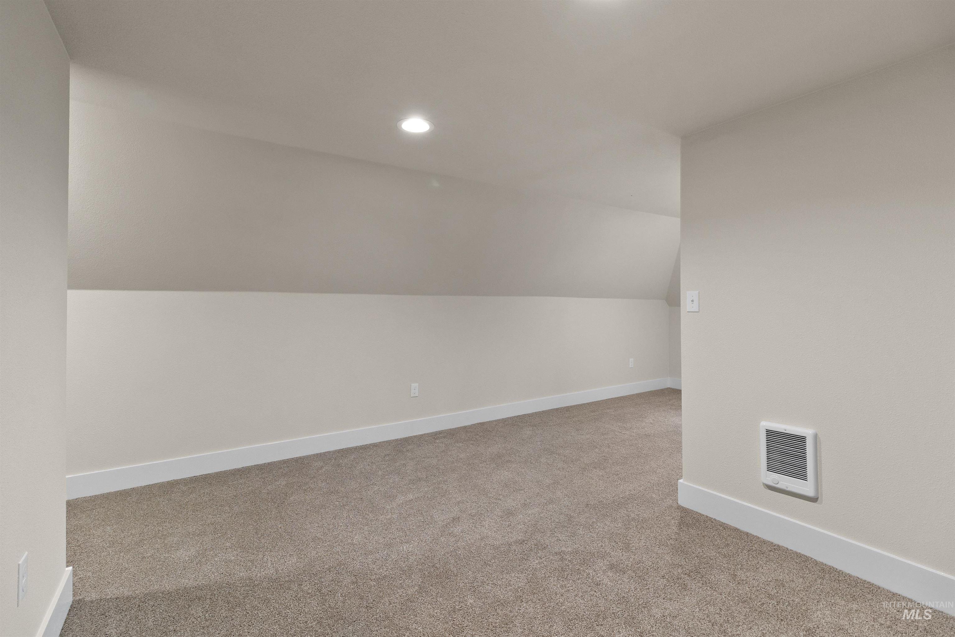 1605 E F Street, Moscow, Idaho 83843, 3 Bedrooms, 2 Bathrooms, Residential For Sale, Price $425,000,MLS 98975042