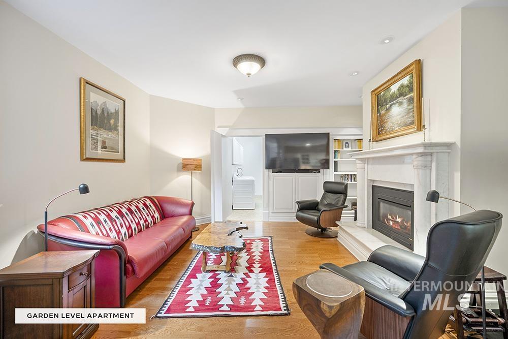 1519 W Jefferson St, Boise, Idaho 83702, 6 Bedrooms, 4 Bathrooms, Residential For Sale, Price $1,198,000,MLS 98975043