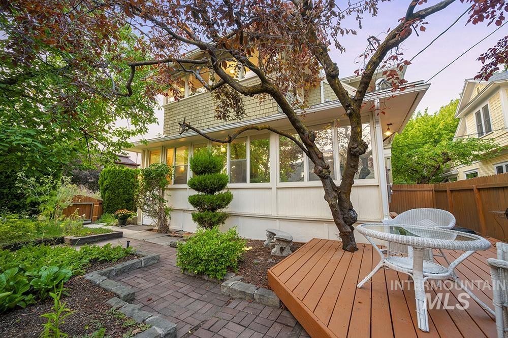 1519 W Jefferson St, Boise, Idaho 83702, 6 Bedrooms, 4 Bathrooms, Residential For Sale, Price $1,198,000,MLS 98975043