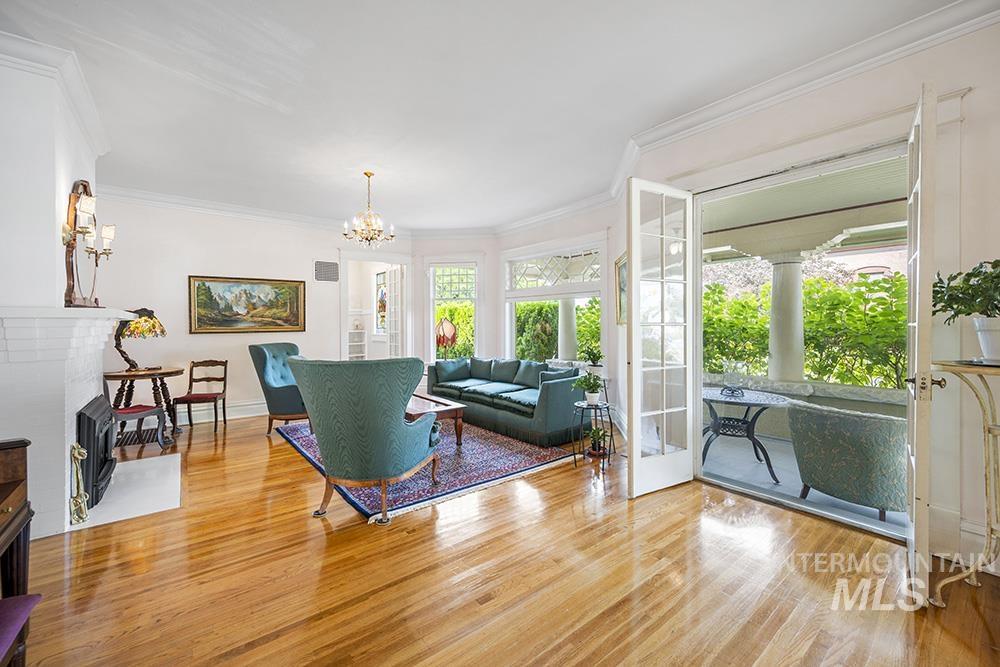 1519 W Jefferson St, Boise, Idaho 83702, 6 Bedrooms, 4 Bathrooms, Residential For Sale, Price $1,198,000,MLS 98975043