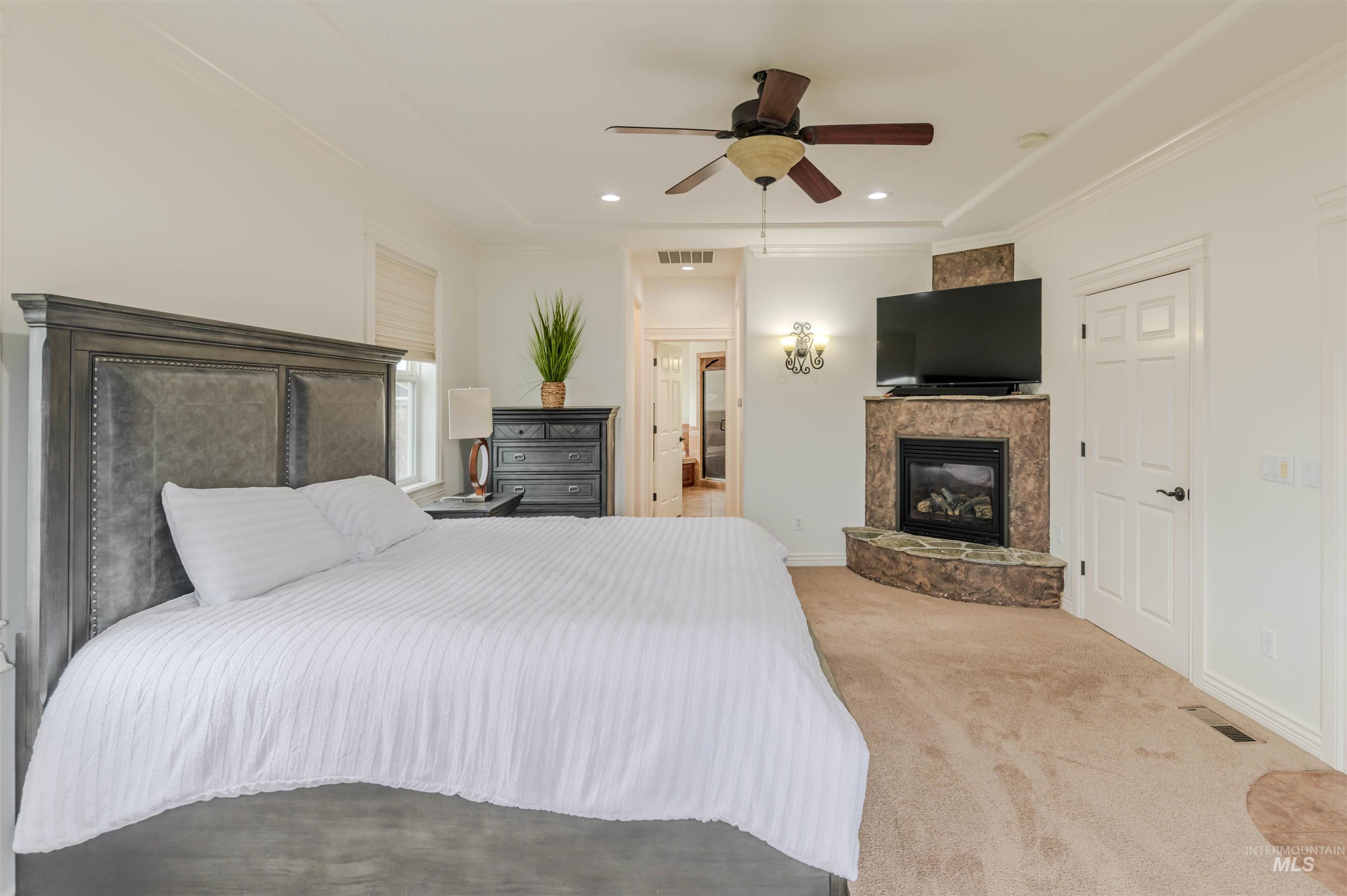 2029 Marilyn Way, Clarkston, Washington 99403, 4 Bedrooms, 3 Bathrooms, Residential For Sale, Price $675,000,MLS 98975045