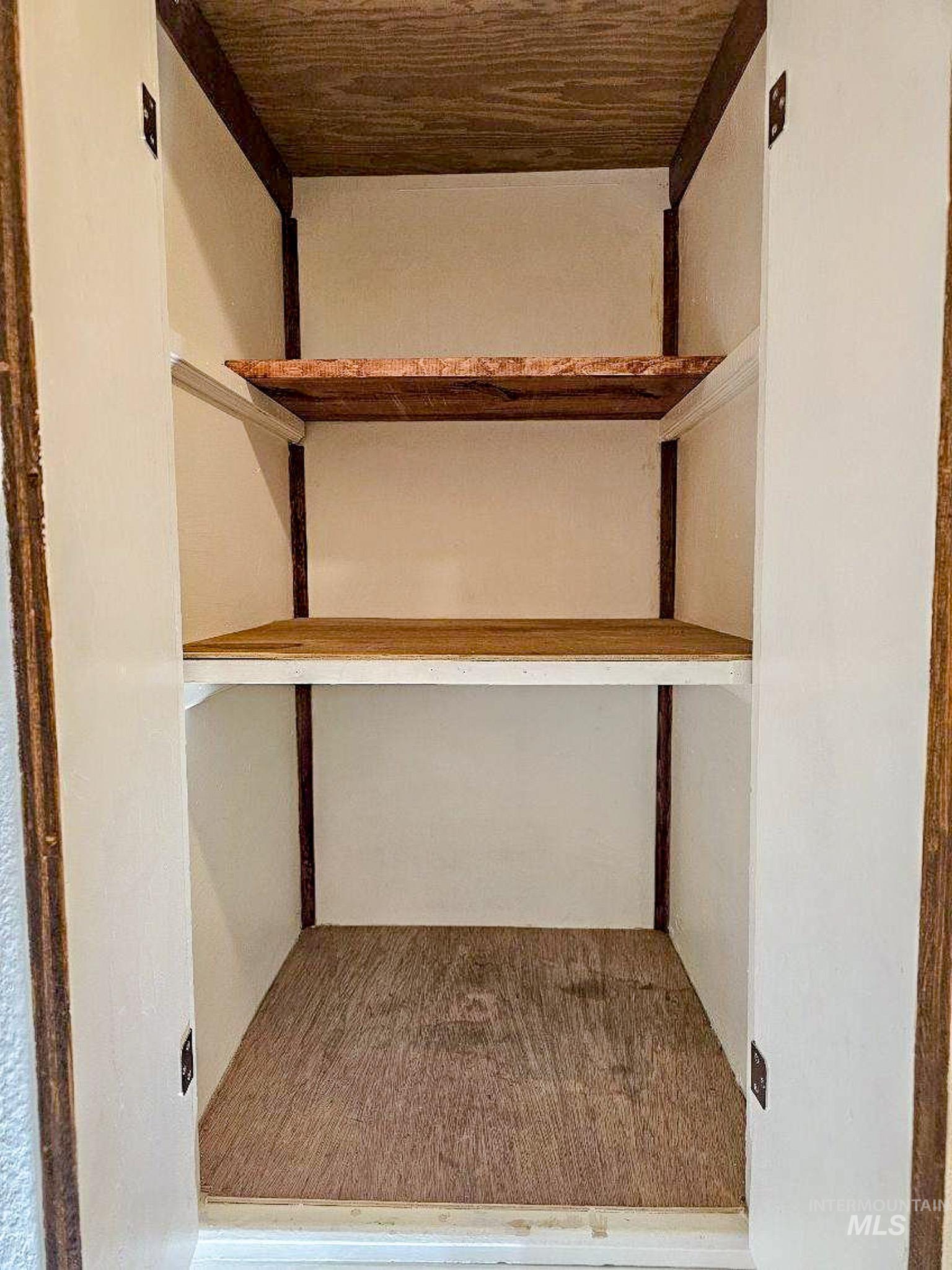 525 5th Street, Lewiston, Idaho 83501, 1 Bedroom, 1 Bathroom, Residential Income For Sale, Price $229,900, 98975046