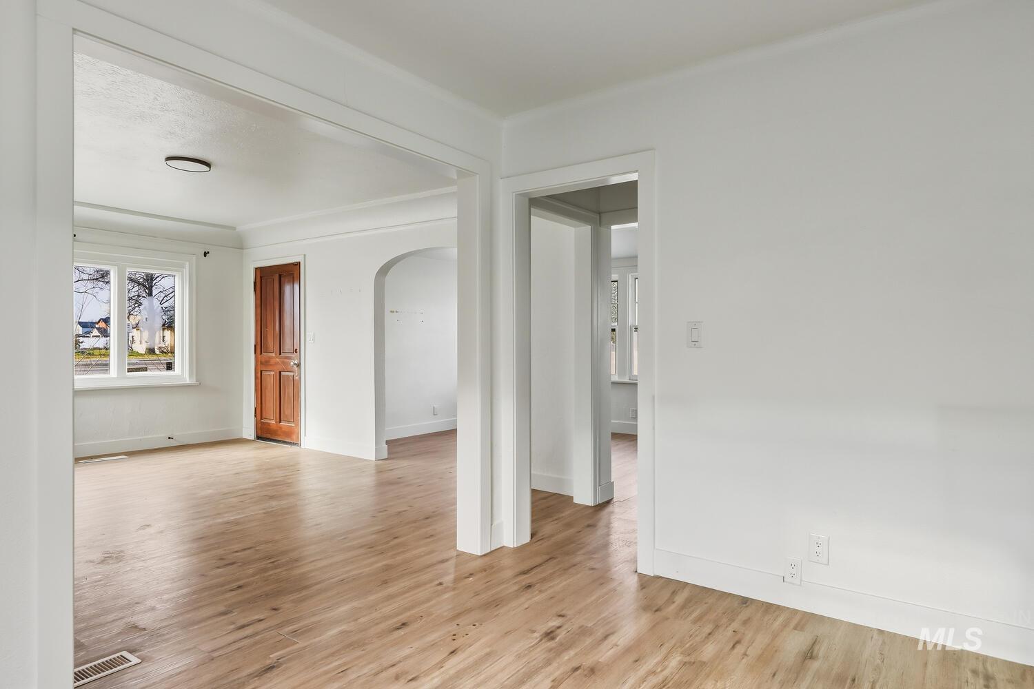 1336 E E State St., Eagle, Idaho 83616, Business/Commercial For Sale, Price $425,000,MLS 98975047