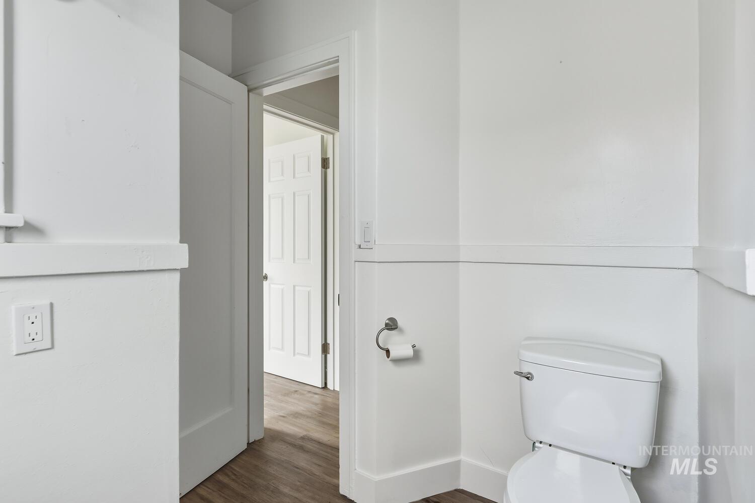 1336 E E State St., Eagle, Idaho 83616, Business/Commercial For Sale, Price $425,000,MLS 98975047