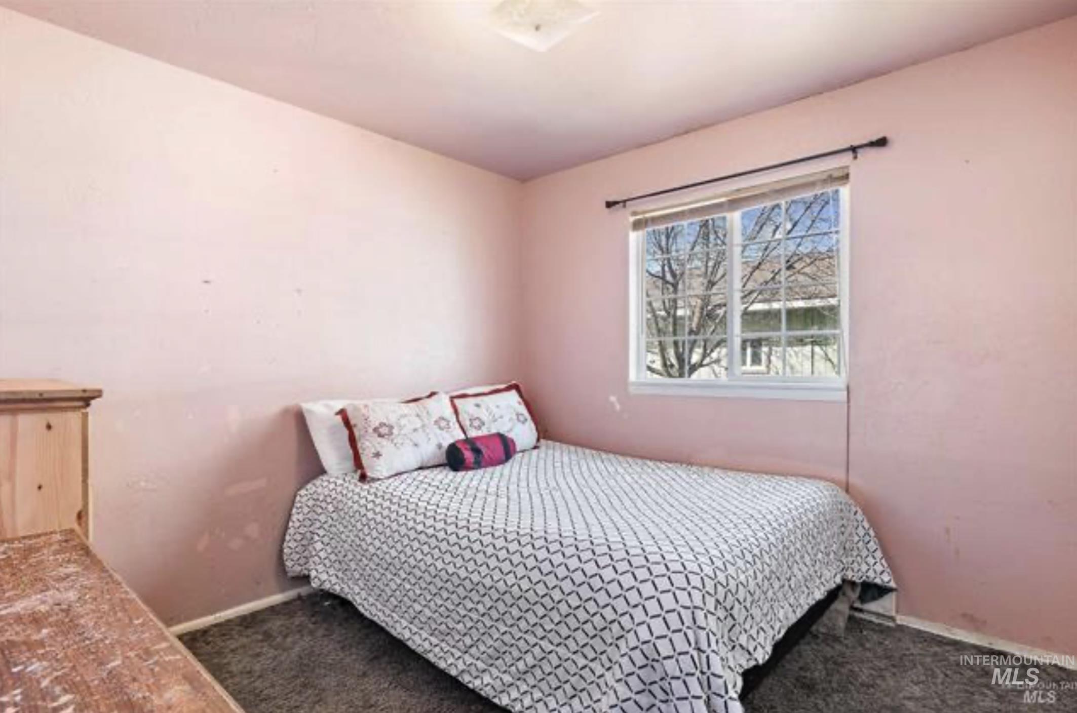 325 W Ave E, Jerome, Idaho 83338, 3 Bedrooms, 1 Bathroom, Residential For Sale, Price $225,000,MLS 98975049