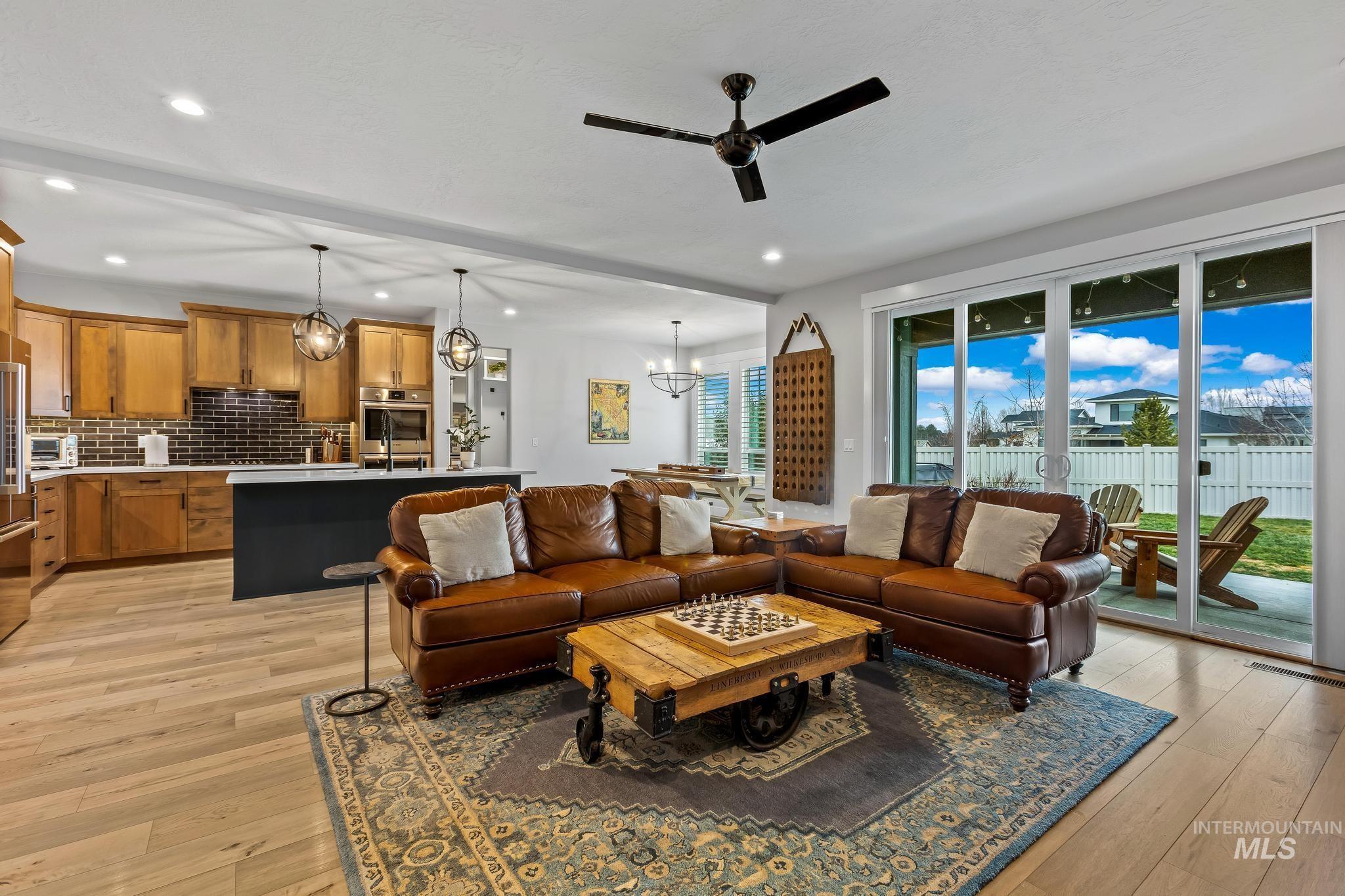 4026 E Cleary St, Meridian, Idaho 83642-8485, 5 Bedrooms, 2.5 Bathrooms, Residential For Sale, Price $769,000,MLS 98975053