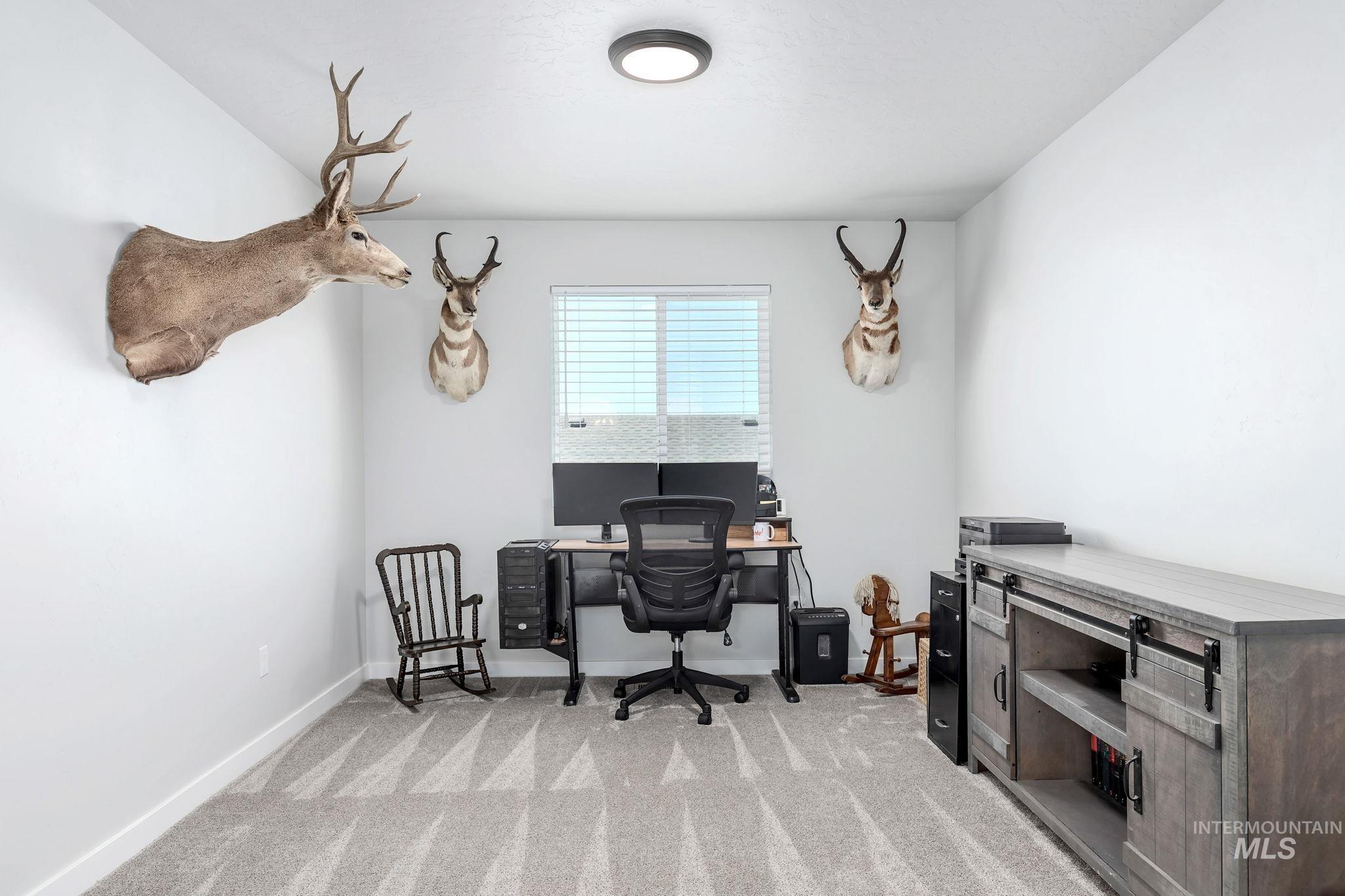 6039 W Mikonos St, Meridian, Idaho 83646, 3 Bedrooms, 2.5 Bathrooms, Residential For Sale, Price $449,900,MLS 98975057