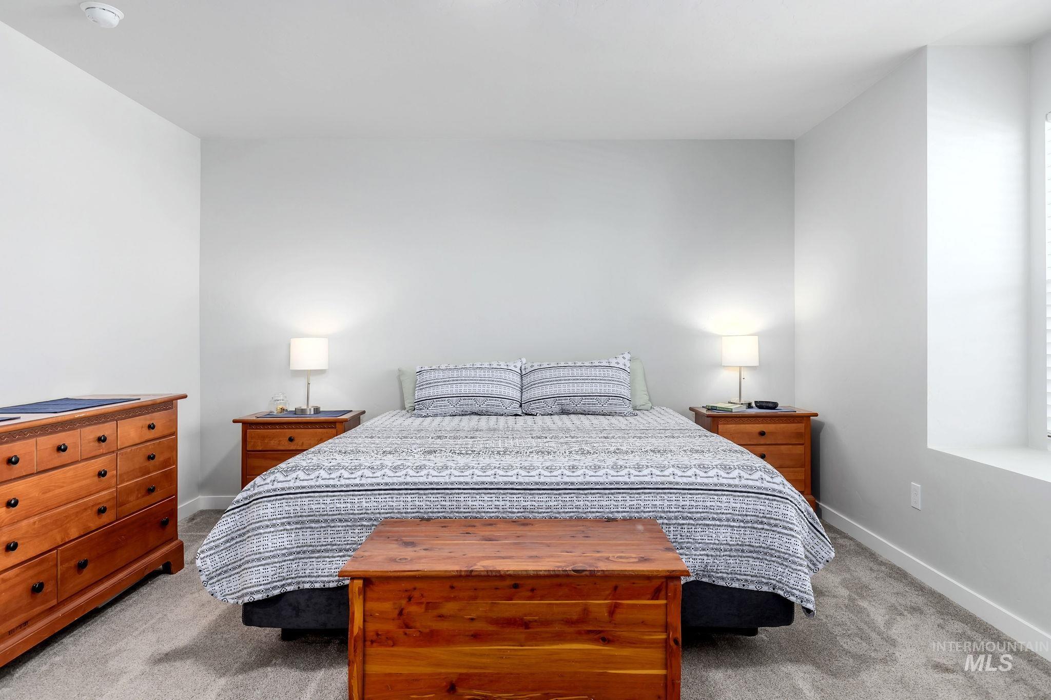 6039 W Mikonos St, Meridian, Idaho 83646, 3 Bedrooms, 2.5 Bathrooms, Residential For Sale, Price $449,900,MLS 98975057