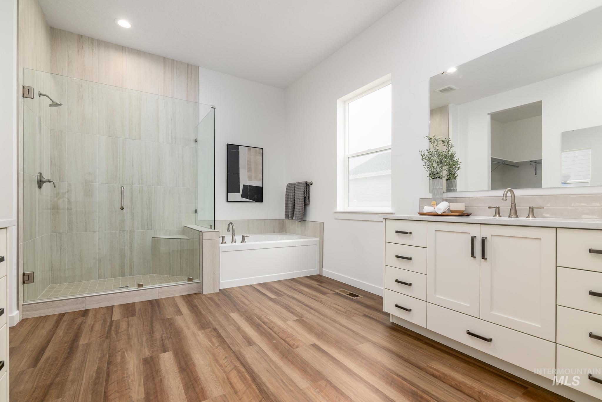 14676 Serenity Point St, Caldwell, Idaho 83607, 4 Bedrooms, 3 Bathrooms, Residential For Sale, Price $629,000, 98975058