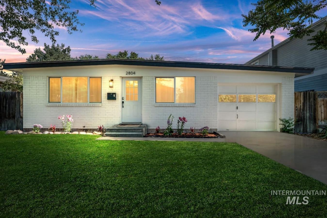 2804 W Regan Ave, Boise, Idaho 83702, 3 Bedrooms, 1 Bathroom, Residential For Sale, Price $549,000, 98975059