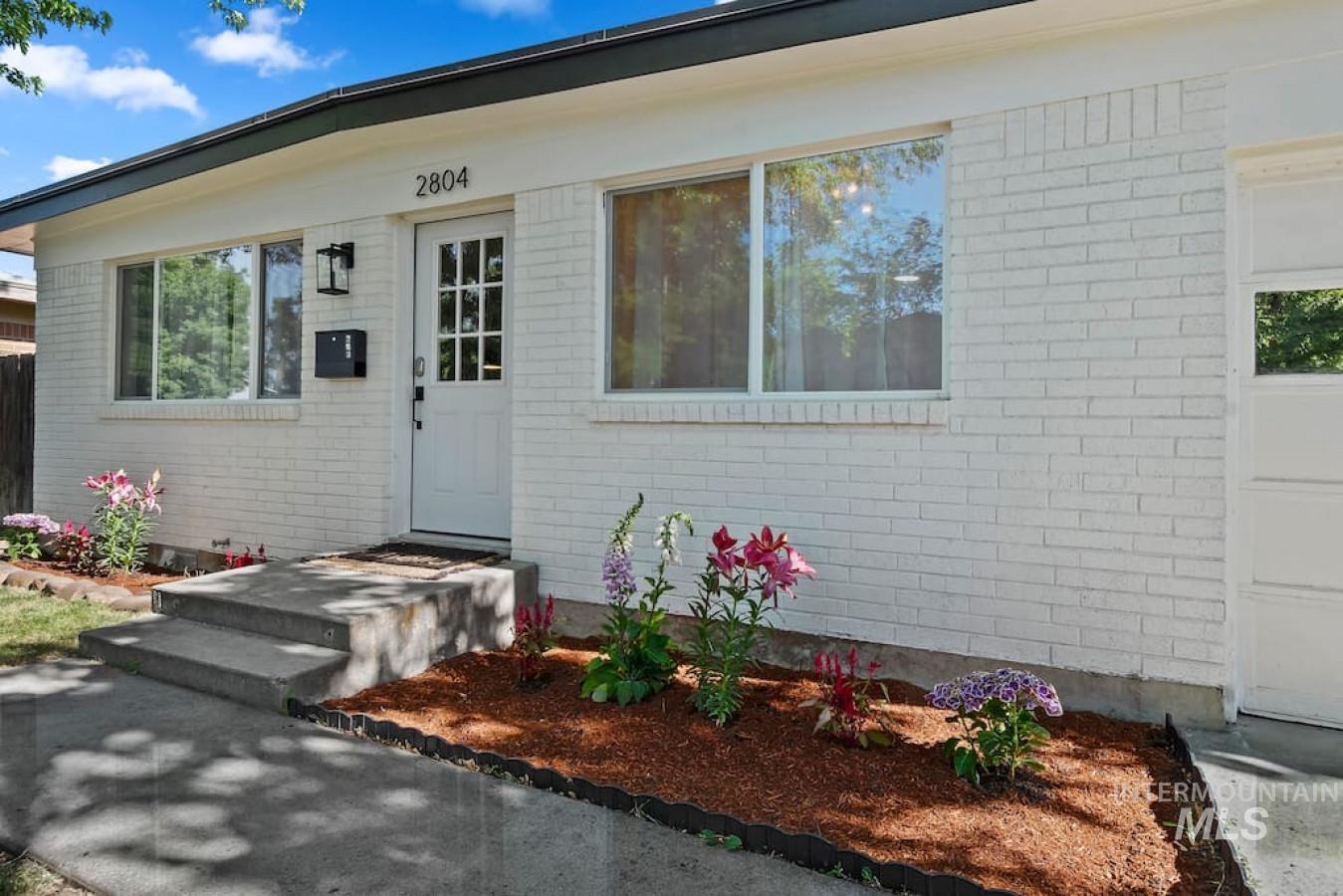 2804 W Regan Ave, Boise, Idaho 83702, 3 Bedrooms, 1 Bathroom, Residential For Sale, Price $549,000, 98975059