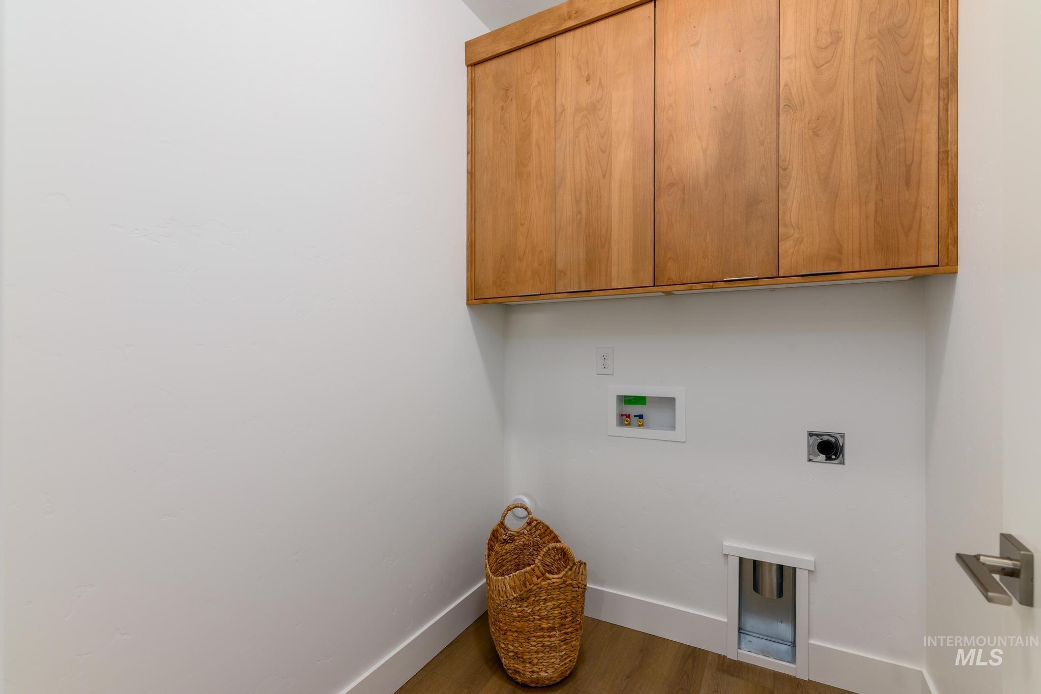 14866 Brown Pelican St, Caldwell, Idaho 83607, 3 Bedrooms, 2 Bathrooms, Residential For Sale, Price $424,000,MLS 98975060