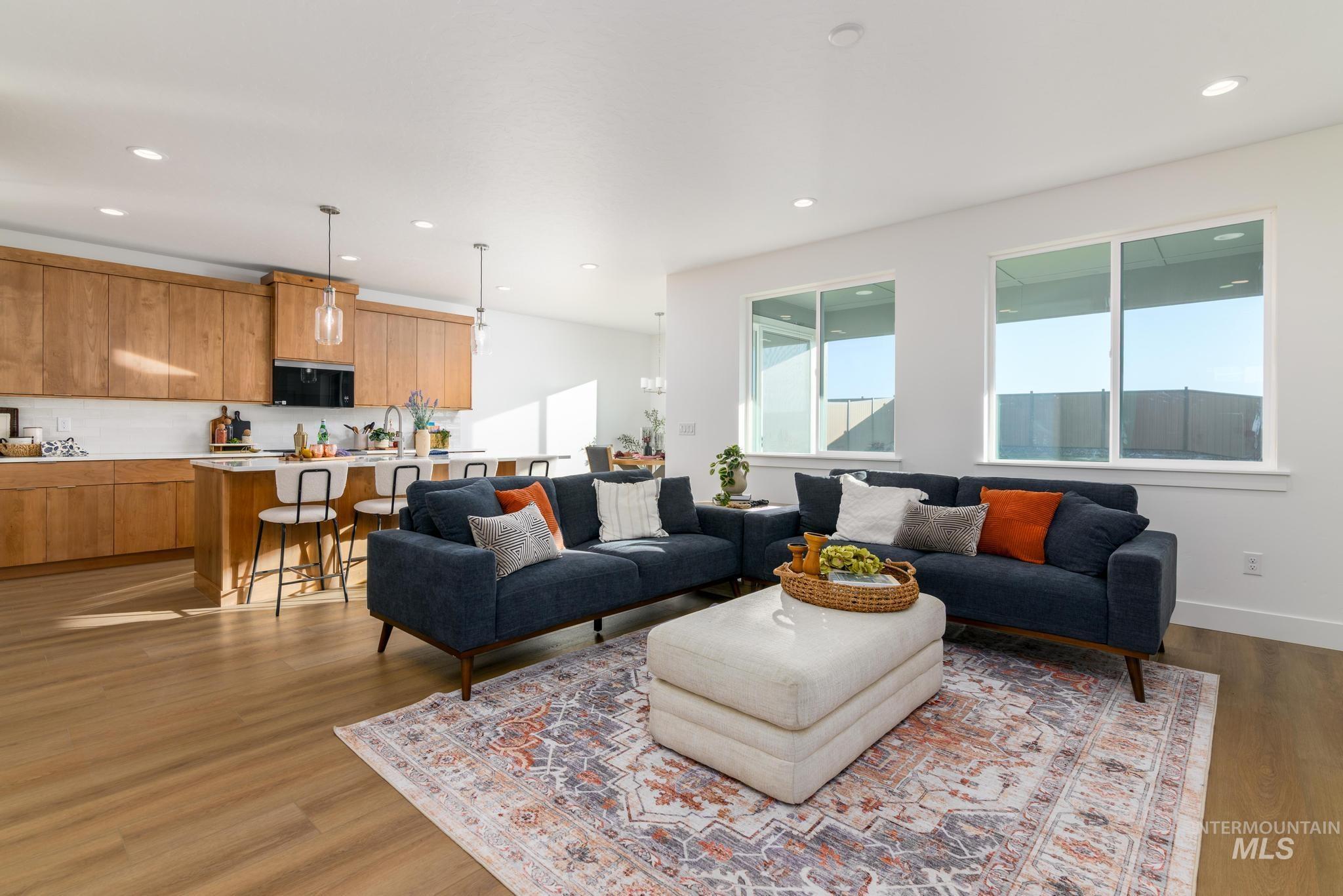 14866 Brown Pelican St, Caldwell, Idaho 83607, 3 Bedrooms, 2 Bathrooms, Residential For Sale, Price $424,000,MLS 98975060