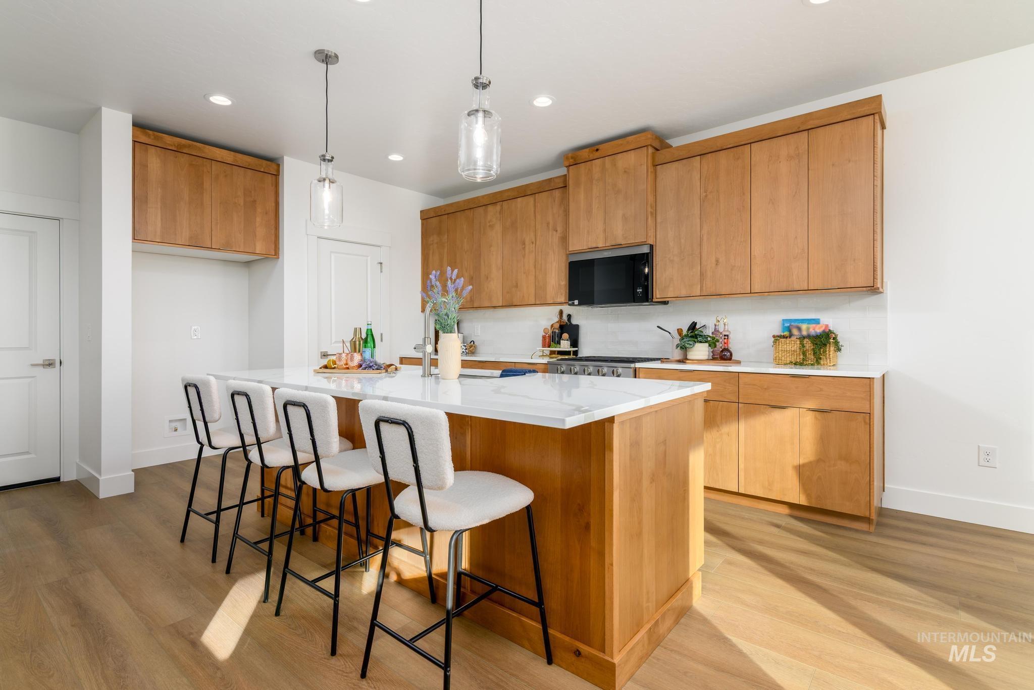 14866 Brown Pelican St, Caldwell, Idaho 83607, 3 Bedrooms, 2 Bathrooms, Residential For Sale, Price $424,000,MLS 98975060