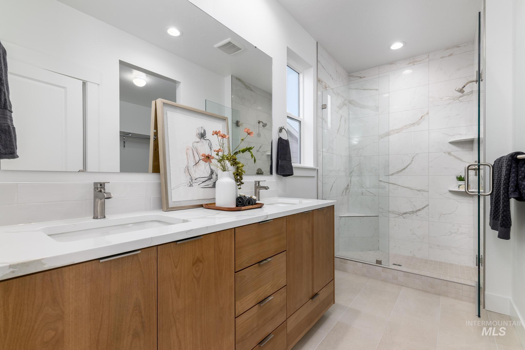 14866 Brown Pelican St, Caldwell, Idaho 83607, 3 Bedrooms, 2 Bathrooms, Residential For Sale, Price $424,000,MLS 98975060