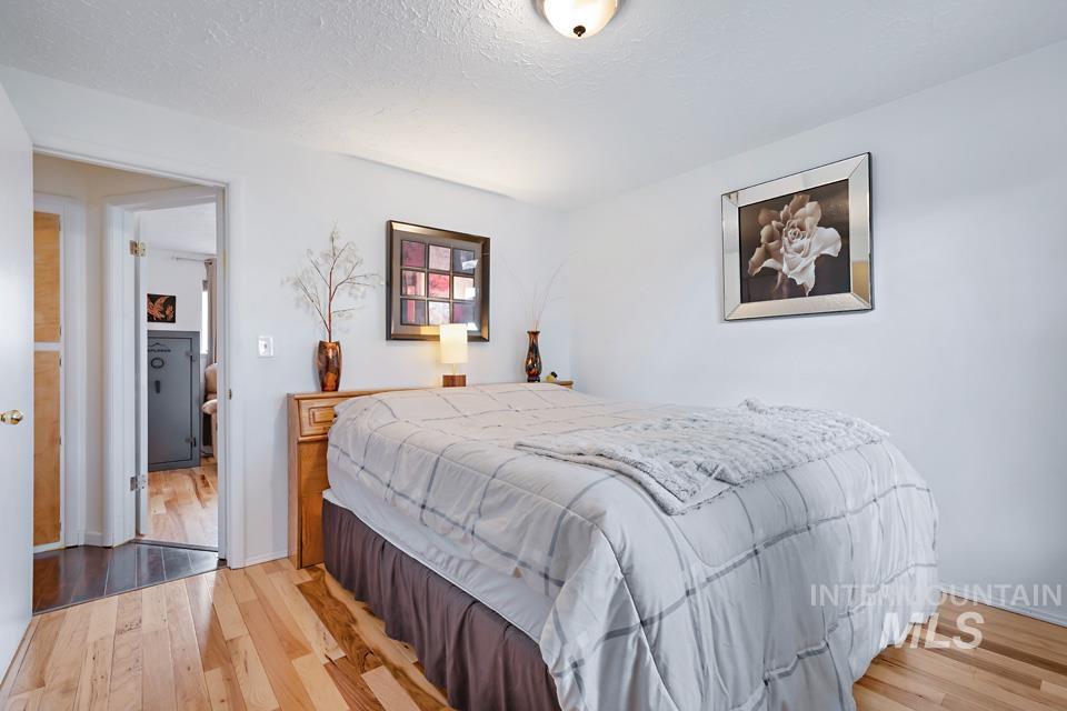 1304 S Holly Street, Caldwell, Idaho 83686, 2 Bedrooms, 1 Bathroom, Residential For Sale, Price $339,000,MLS 98975061