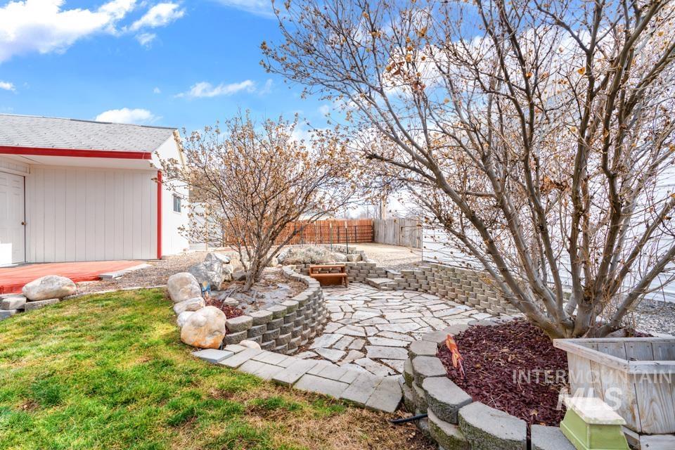 1304 S Holly Street, Caldwell, Idaho 83686, 2 Bedrooms, 1 Bathroom, Residential For Sale, Price $339,000,MLS 98975061