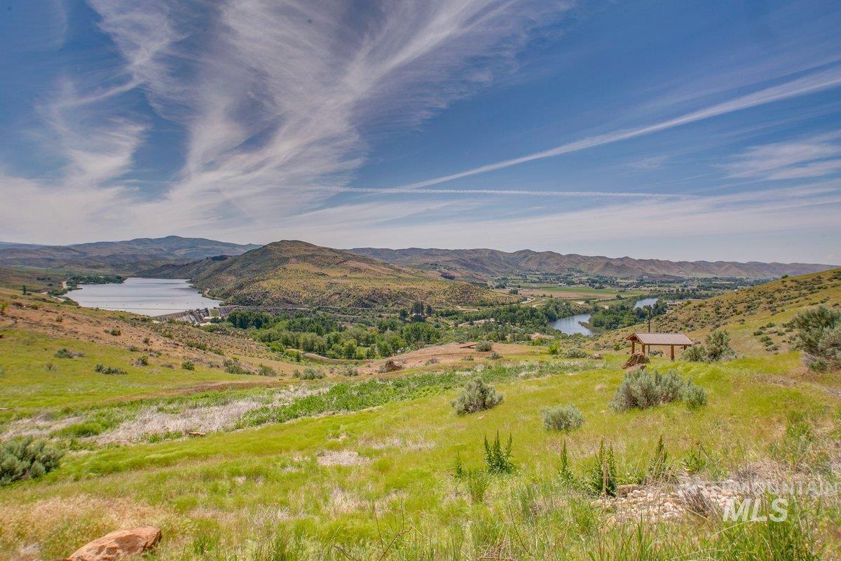 5001 Cherry Gulch Lane, Emmett, Idaho 83617, 10 Bedrooms, 20 Bathrooms, Residential For Sale, Price $3,750,000,MLS 98975063