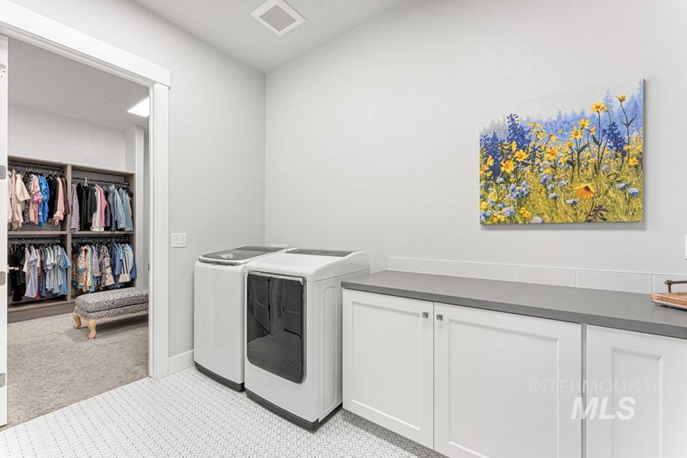 22618 Aura Vista Way, Caldwell, Idaho 83607, 3 Bedrooms, 3.5 Bathrooms, Residential For Sale, Price $1,180,000,MLS 98975064