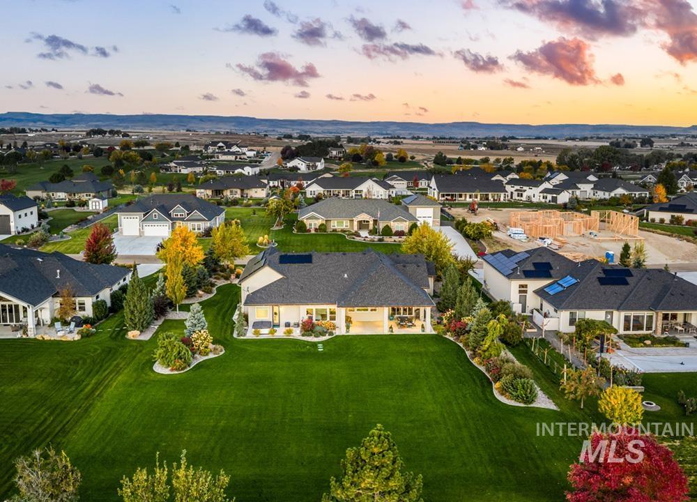 22618 Aura Vista Way, Caldwell, Idaho 83607, 3 Bedrooms, 3.5 Bathrooms, Residential For Sale, Price $1,180,000,MLS 98975064