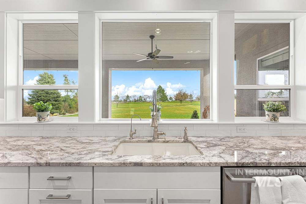 22618 Aura Vista Way, Caldwell, Idaho 83607, 3 Bedrooms, 3.5 Bathrooms, Residential For Sale, Price $1,180,000,MLS 98975064