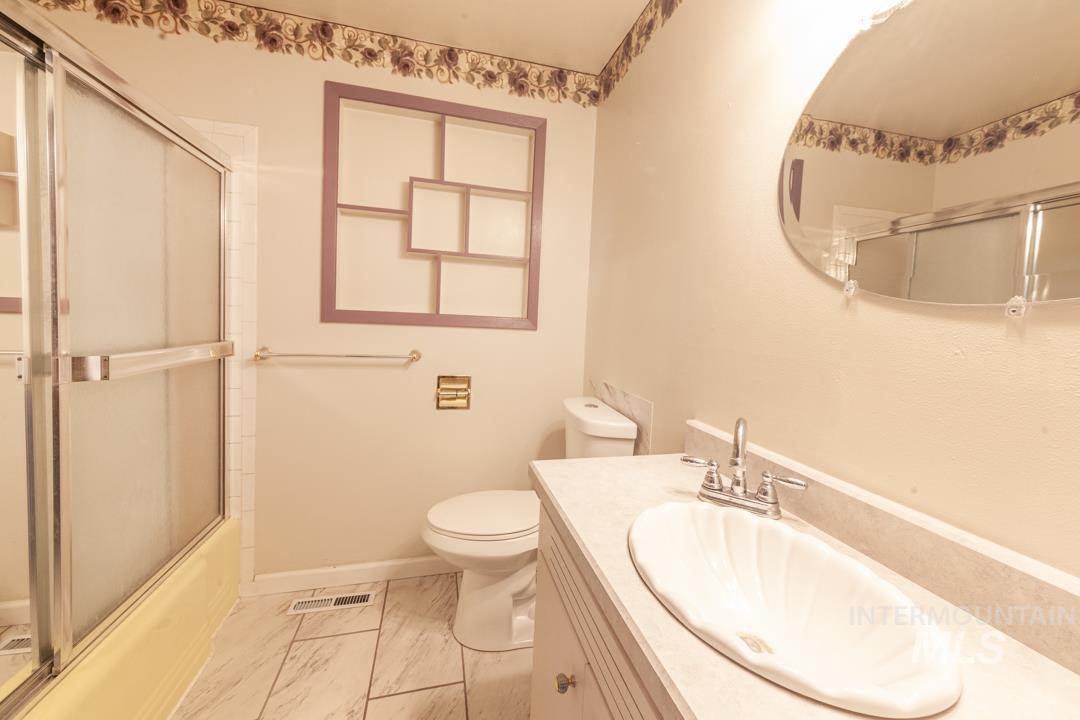 404 Linden Dr, Lewiston, Idaho 83501, 3 Bedrooms, 4 Bathrooms, Residential For Sale, Price $499,000,MLS 98975065